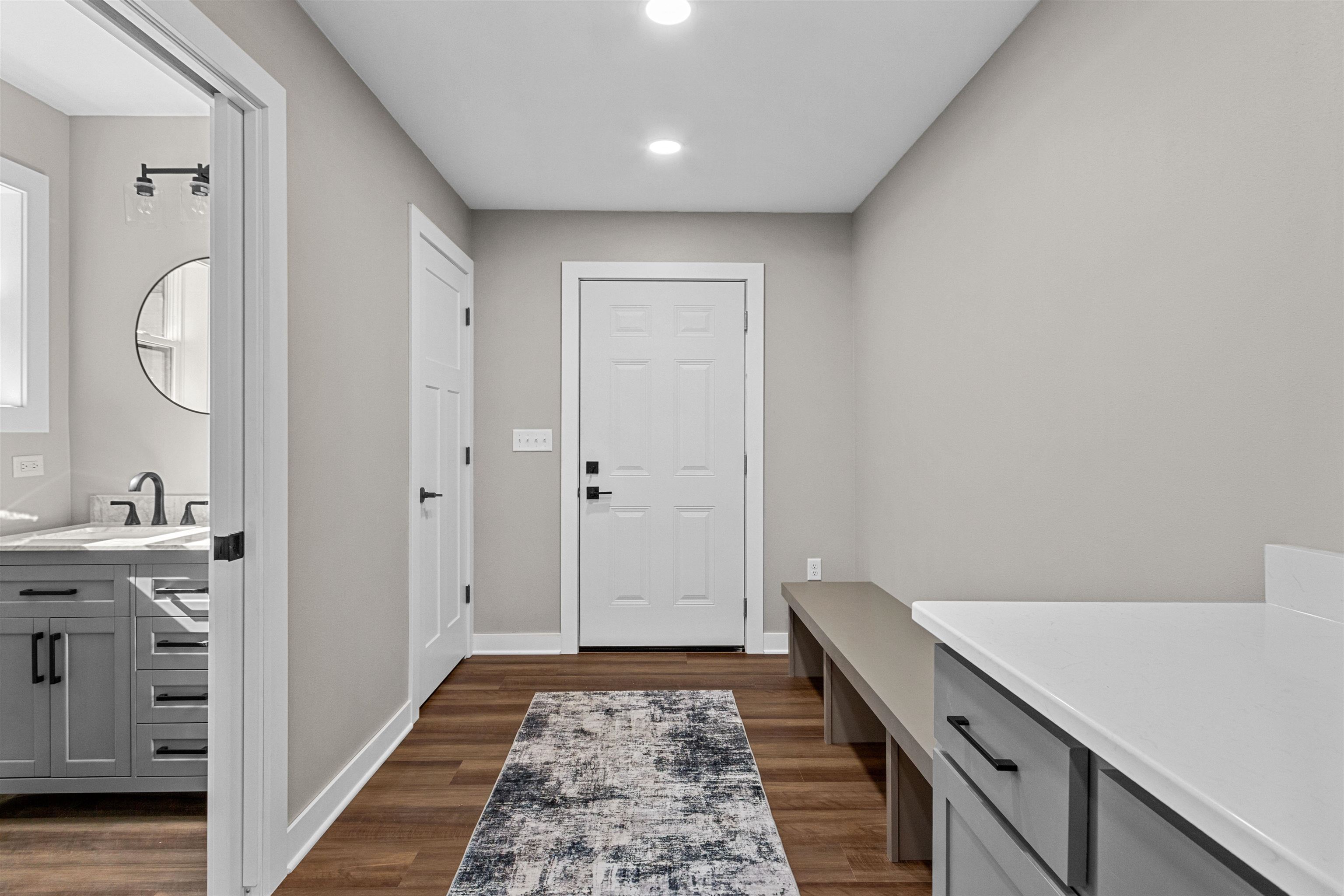10876 County Road V Property Photo 11