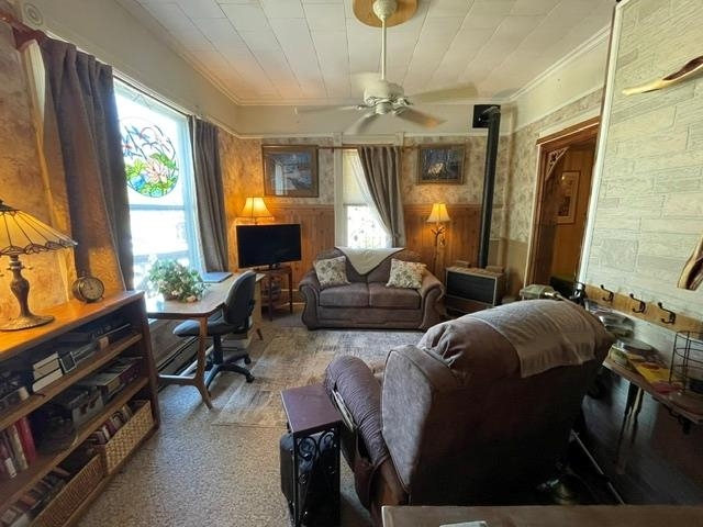 719 Clermont Street Property Photo 22