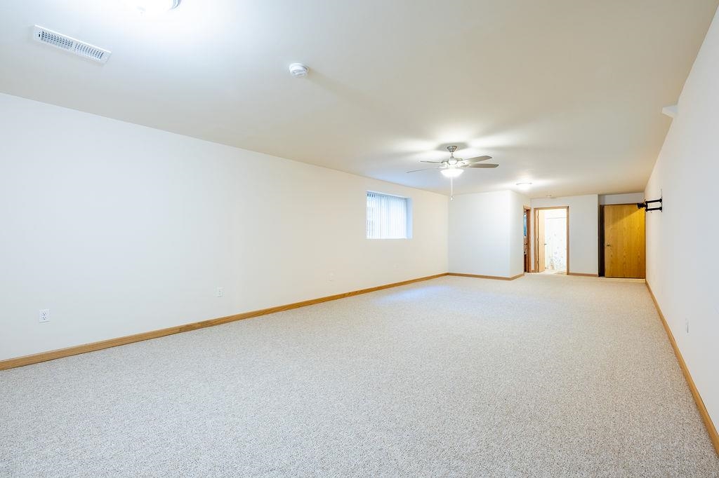 5321 Fox Run Drive Property Photo 28