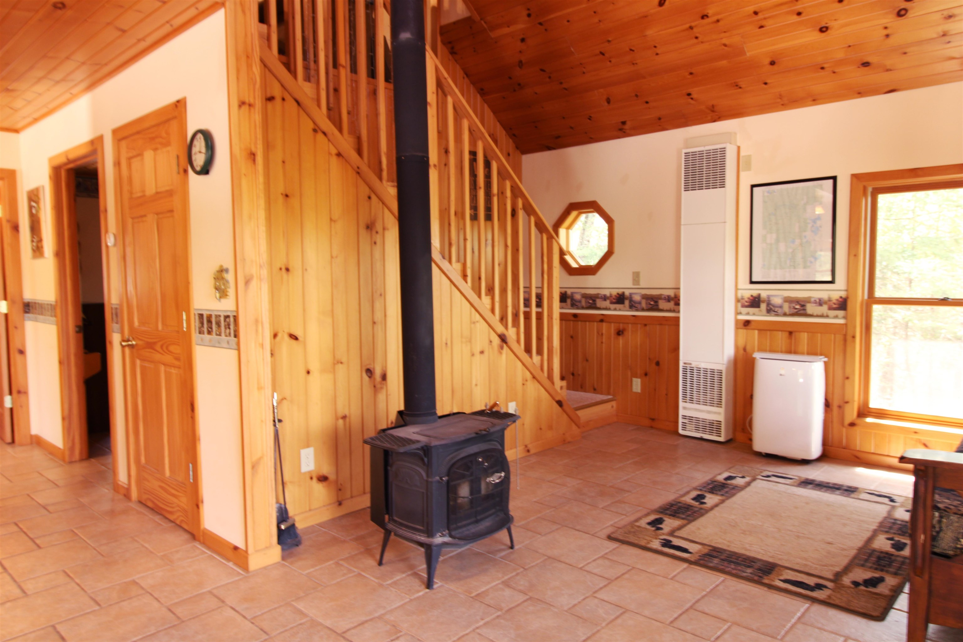 17903 Bluebird Lane Property Photo 9