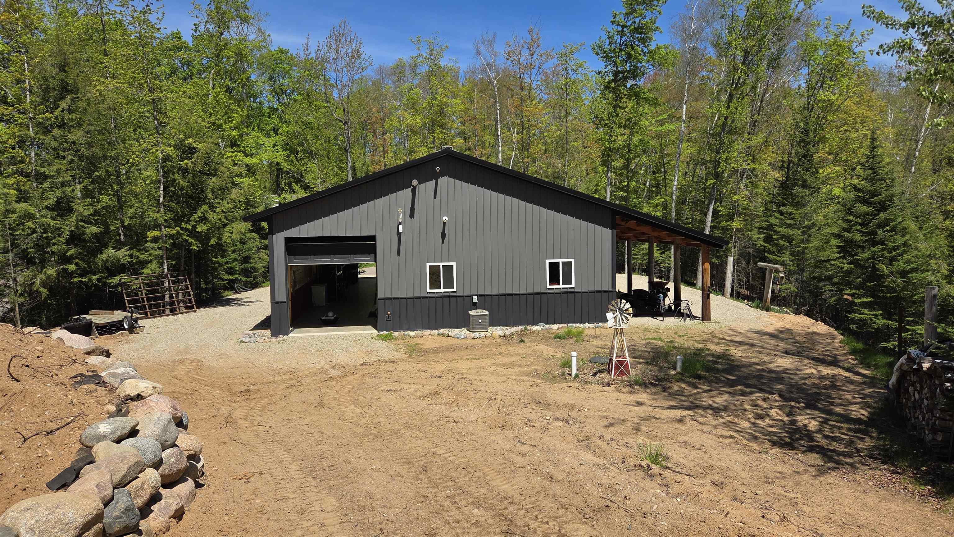 17903 Bluebird Lane Property Photo 28