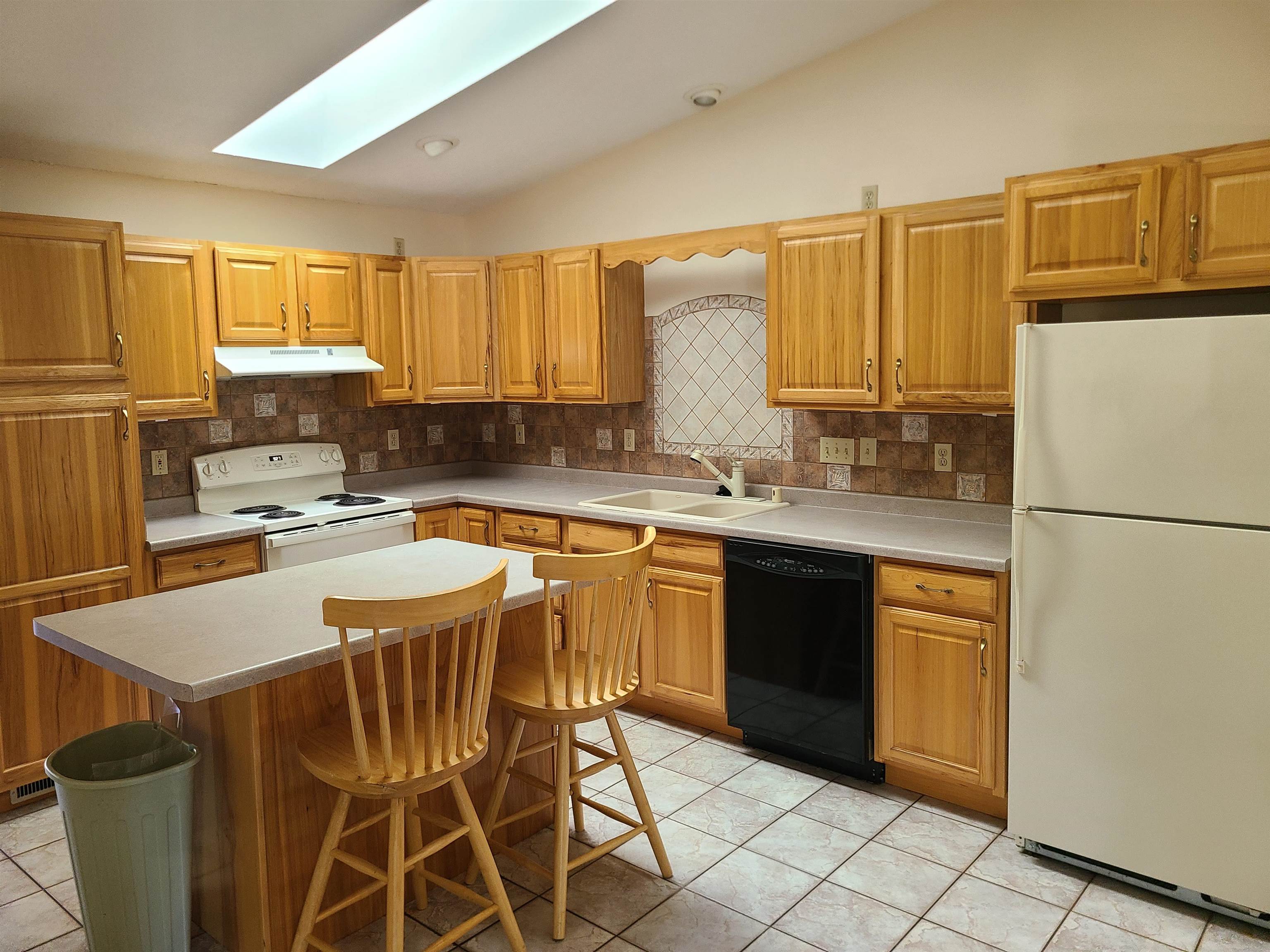 3158 S 33rd Street Property Photo 3