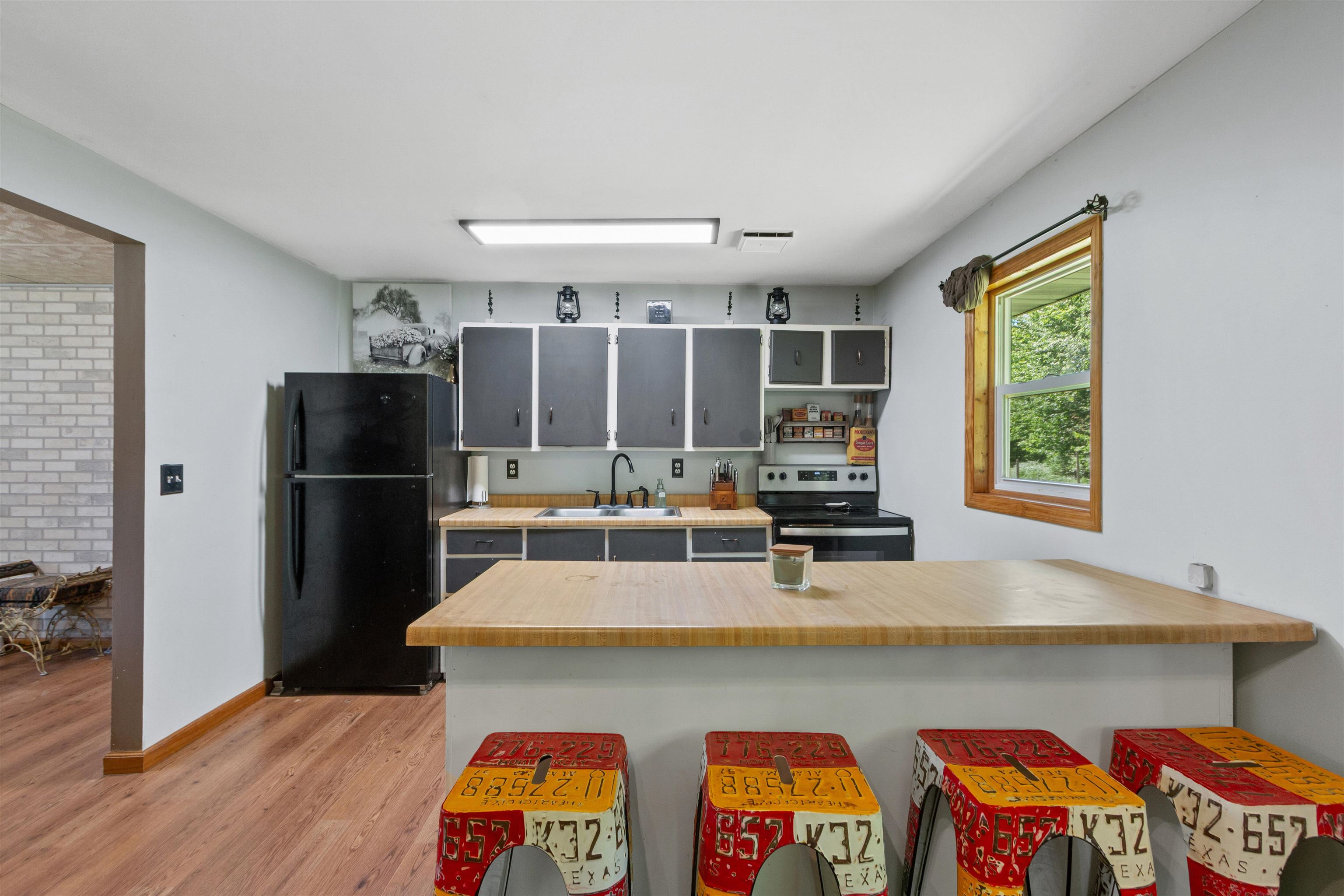 886 Mckeel Road Property Photo 13