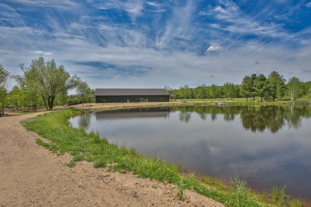 3262 North Road Property Photo 6