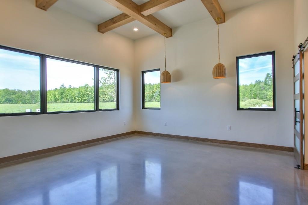 3262 North Road Property Photo 22