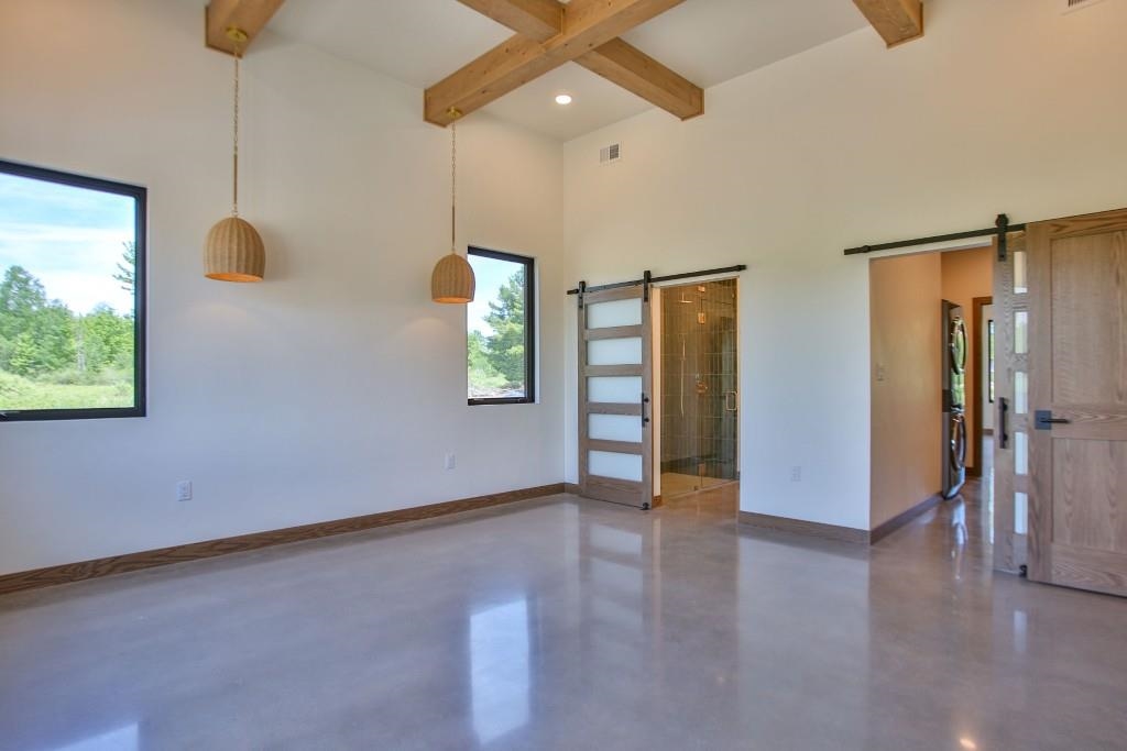 3262 North Road Property Photo 23