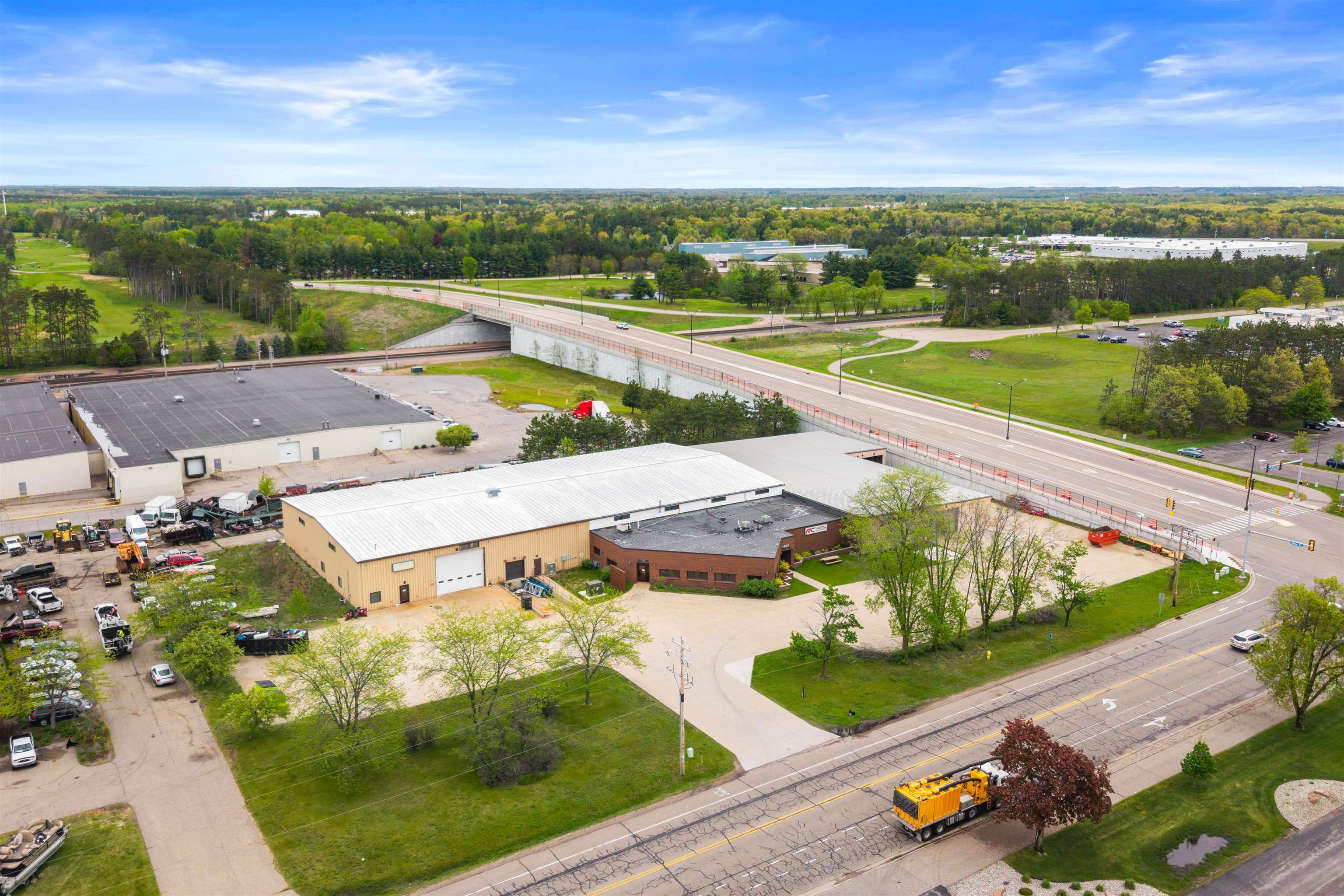 4848 Industrial Park Road Property Photo 2