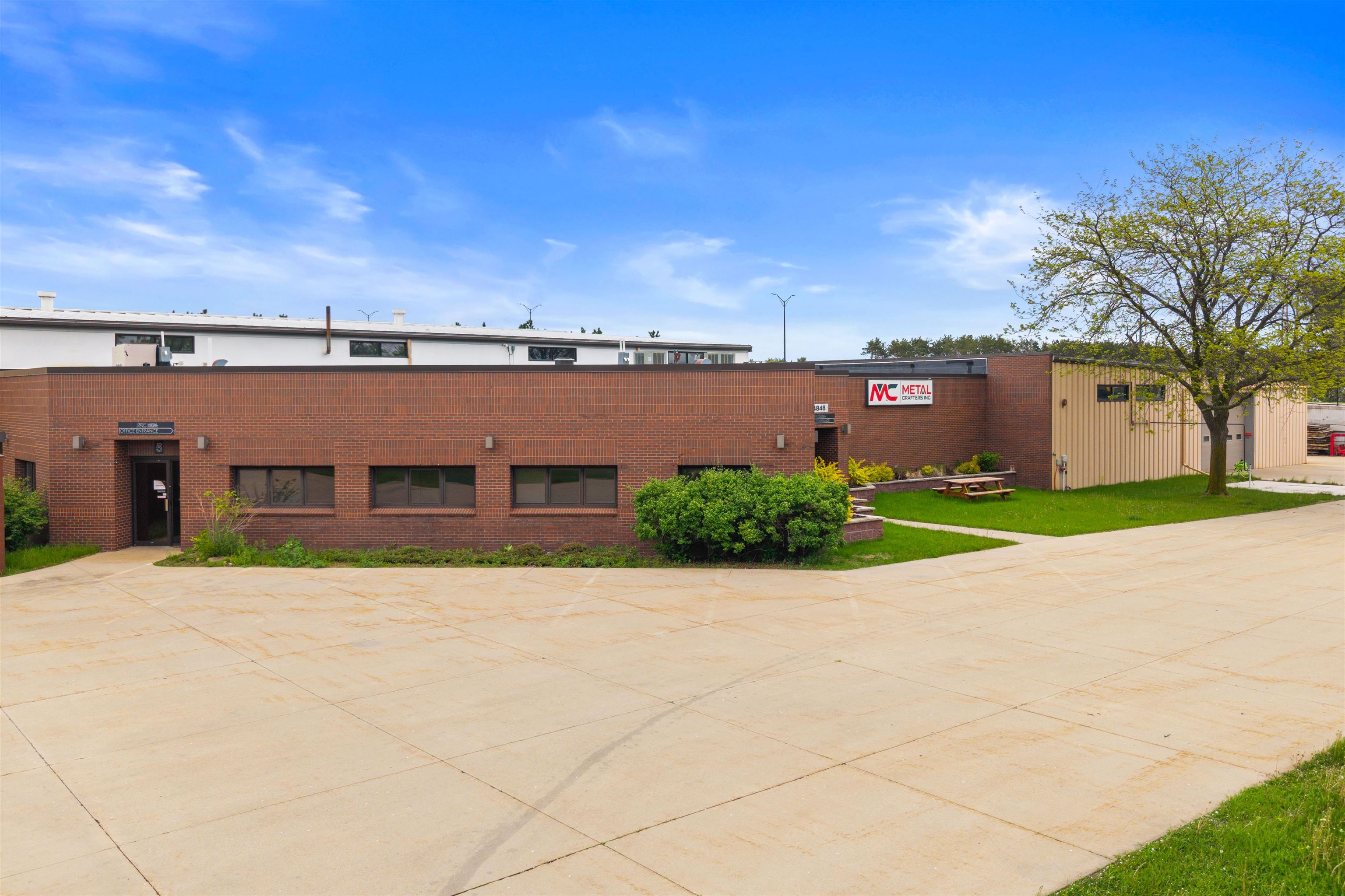 4848 Industrial Park Road Property Photo 3