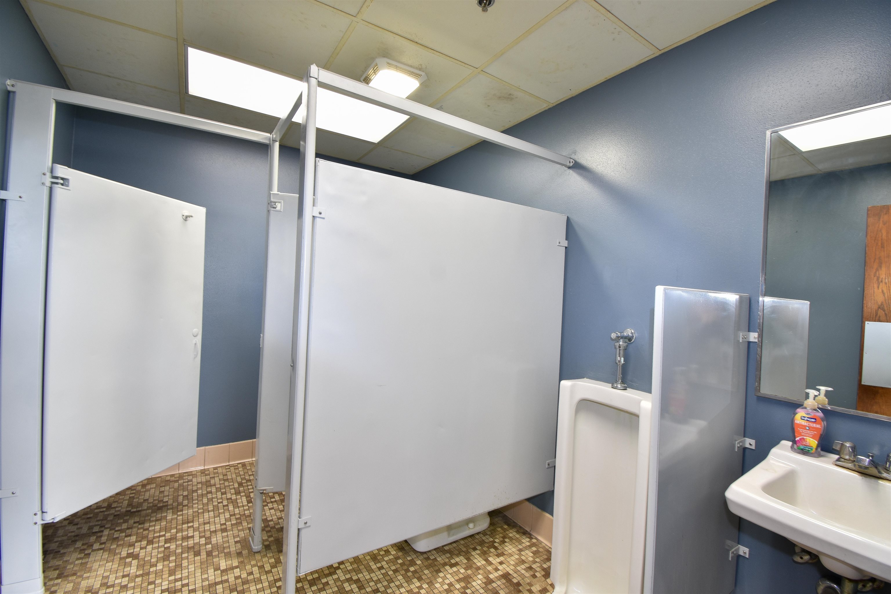 4848 Industrial Park Road Property Photo 21