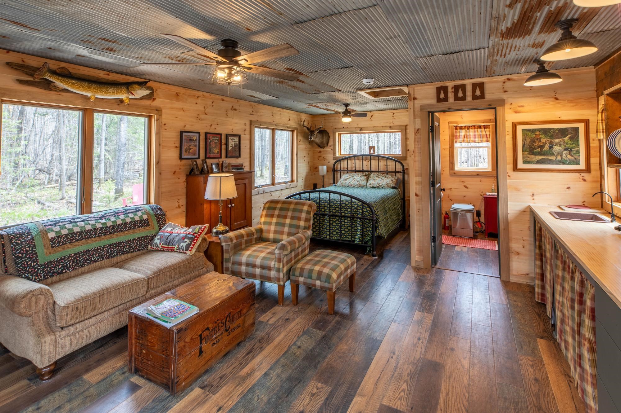 7552 Tee Lake Road Property Photo 11