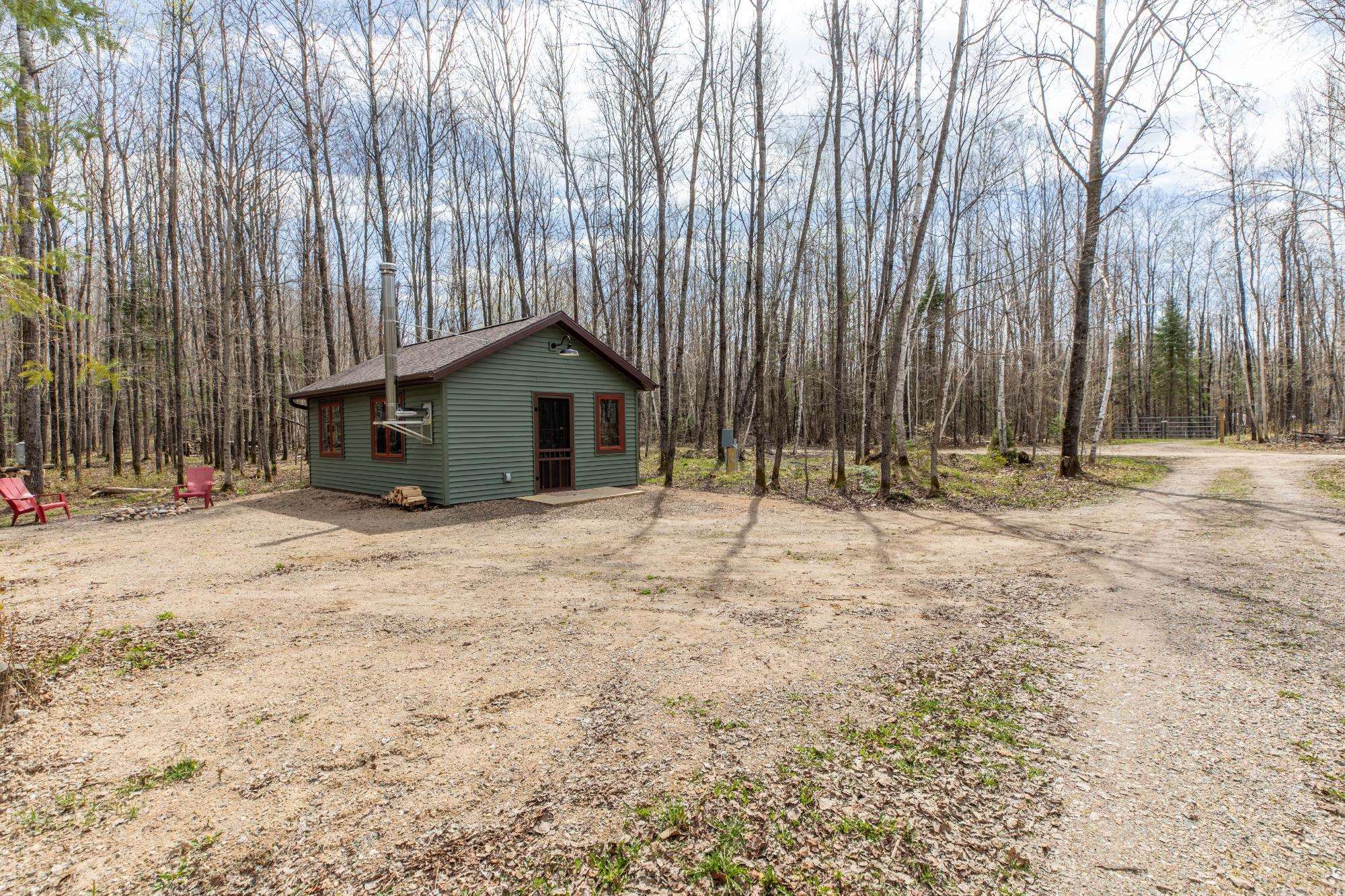 7552 Tee Lake Road Property Photo 17