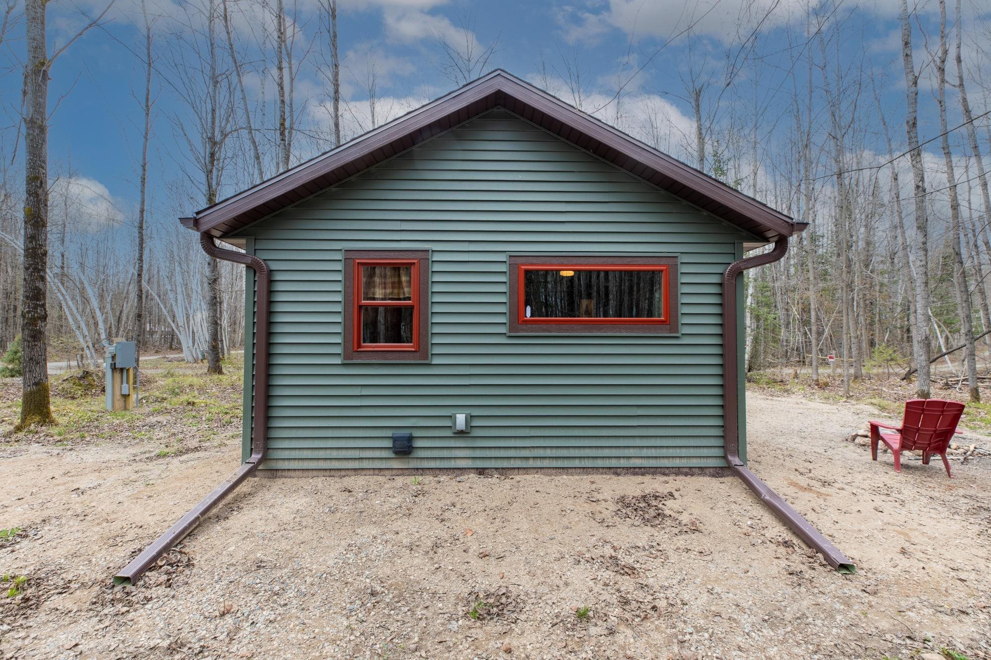 7552 Tee Lake Road Property Photo 24