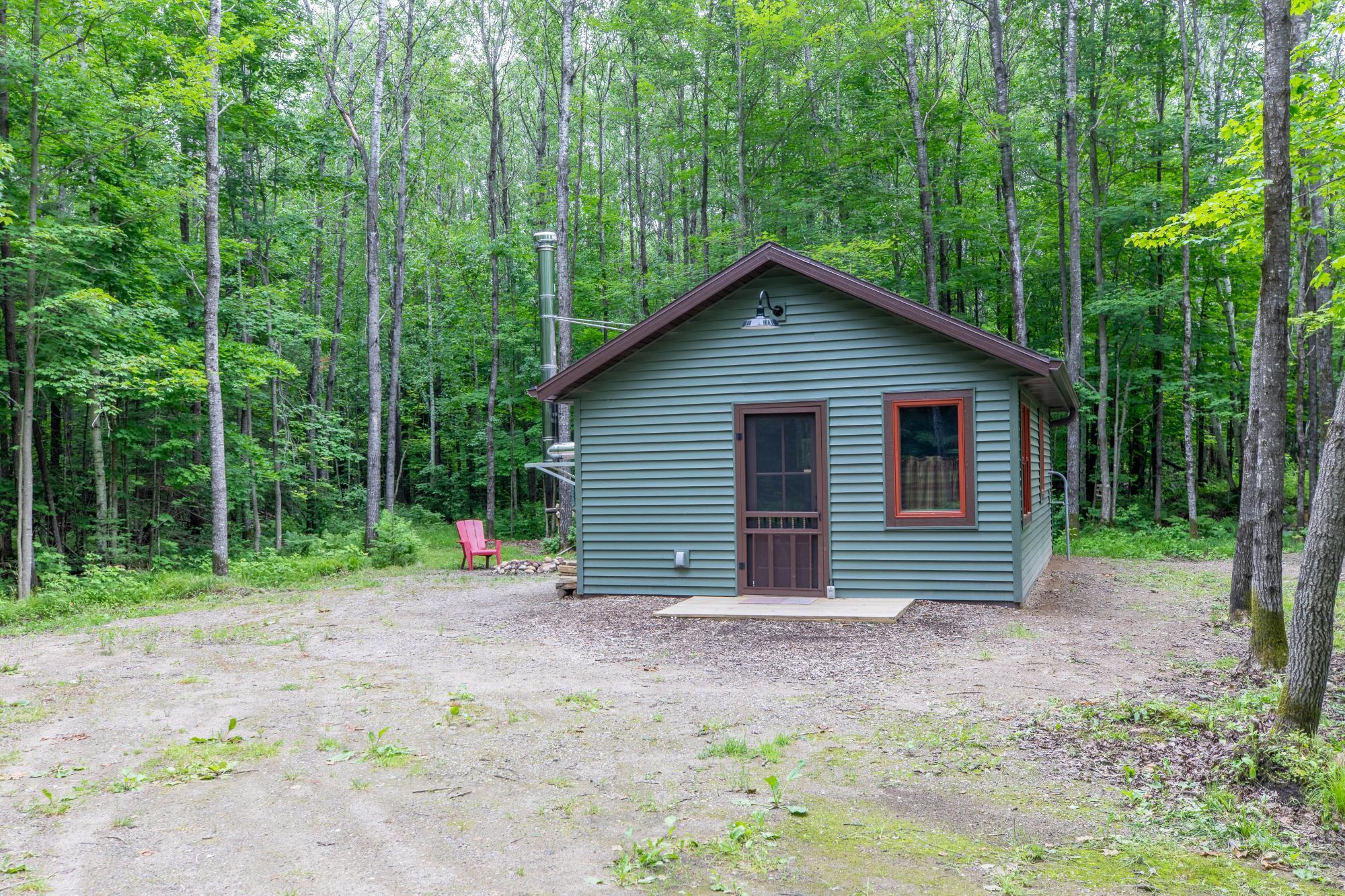 7552 Tee Lake Road Property Photo 30