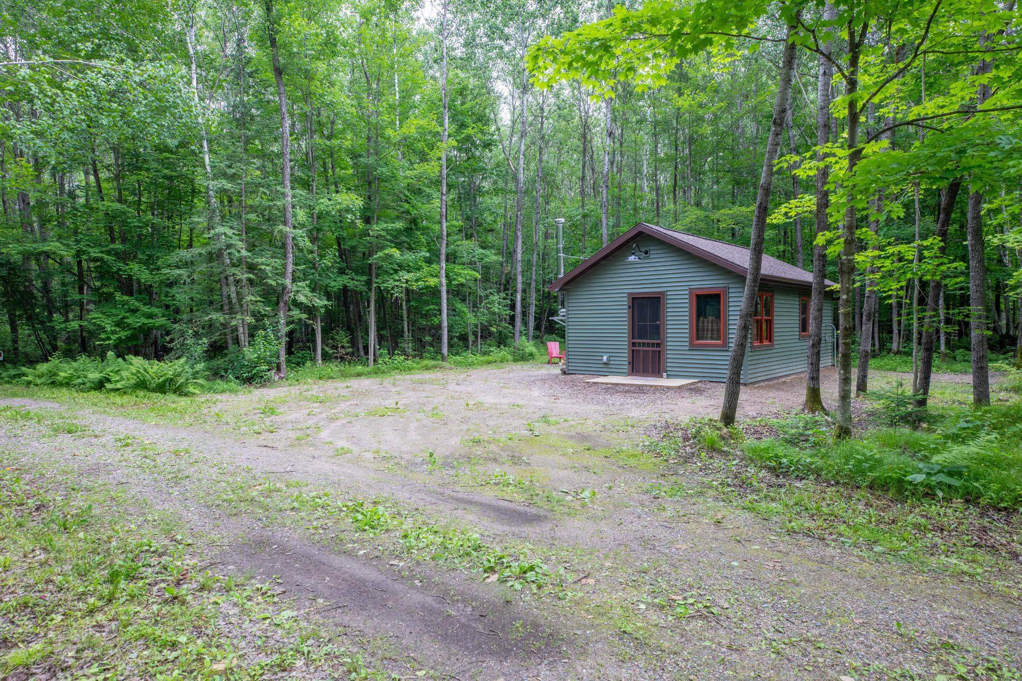 7552 Tee Lake Road Property Photo 32