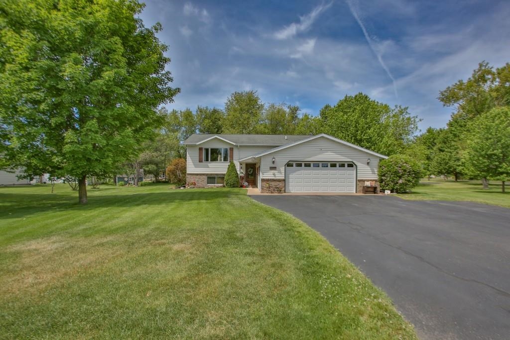 2167 MEADOW DRIVE Property Photo 1