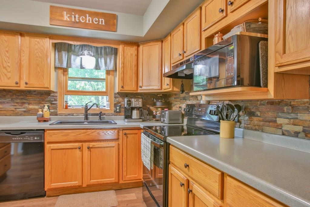 2167 Meadow Drive Property Photo 13