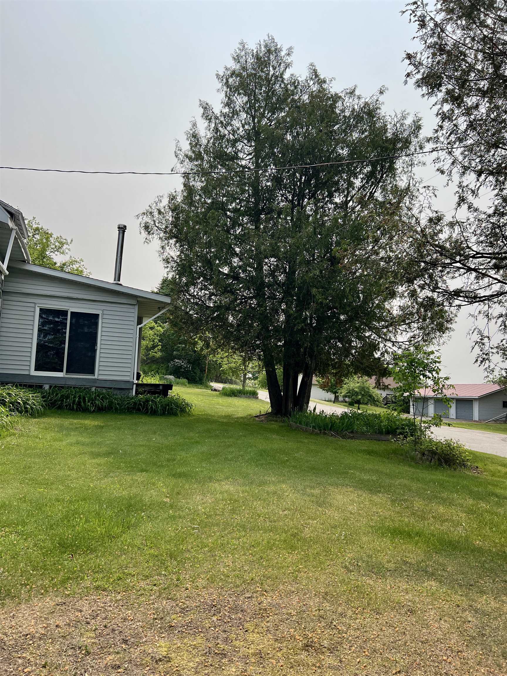 400 Genesee Street Property Photo 5