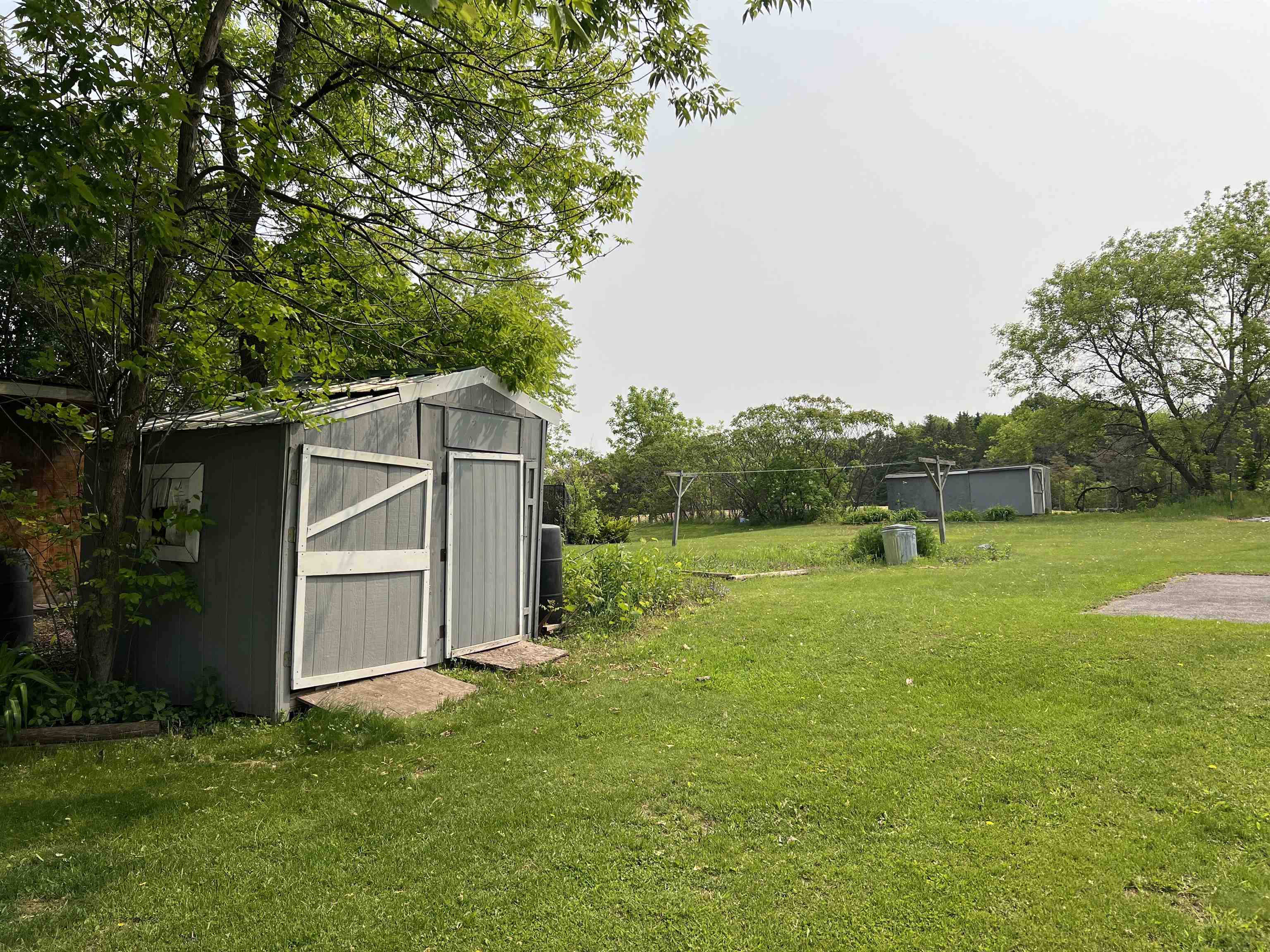 400 Genesee Street Property Photo 6