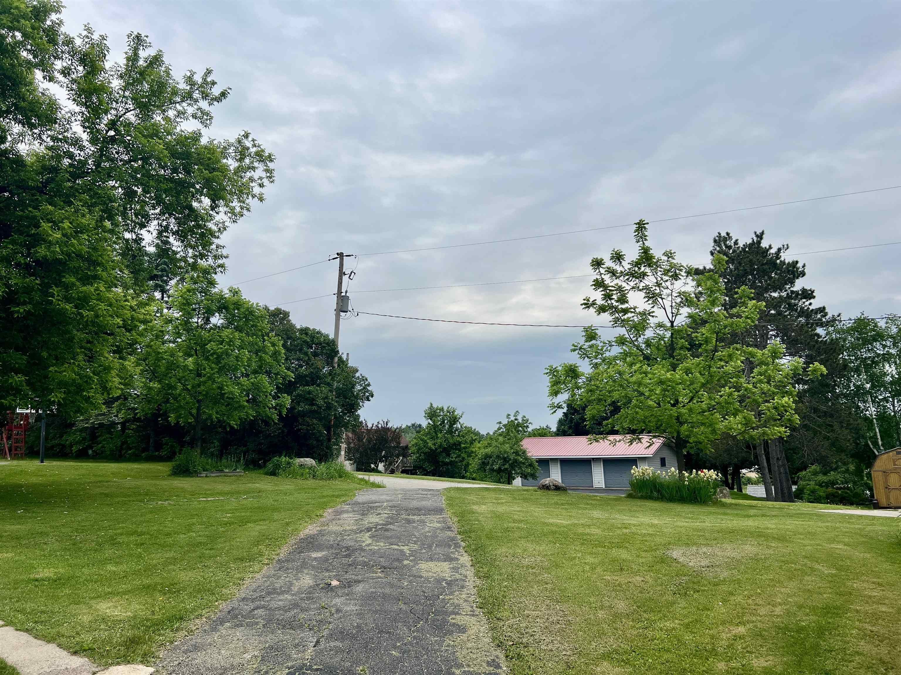 400 Genesee Street Property Photo 14