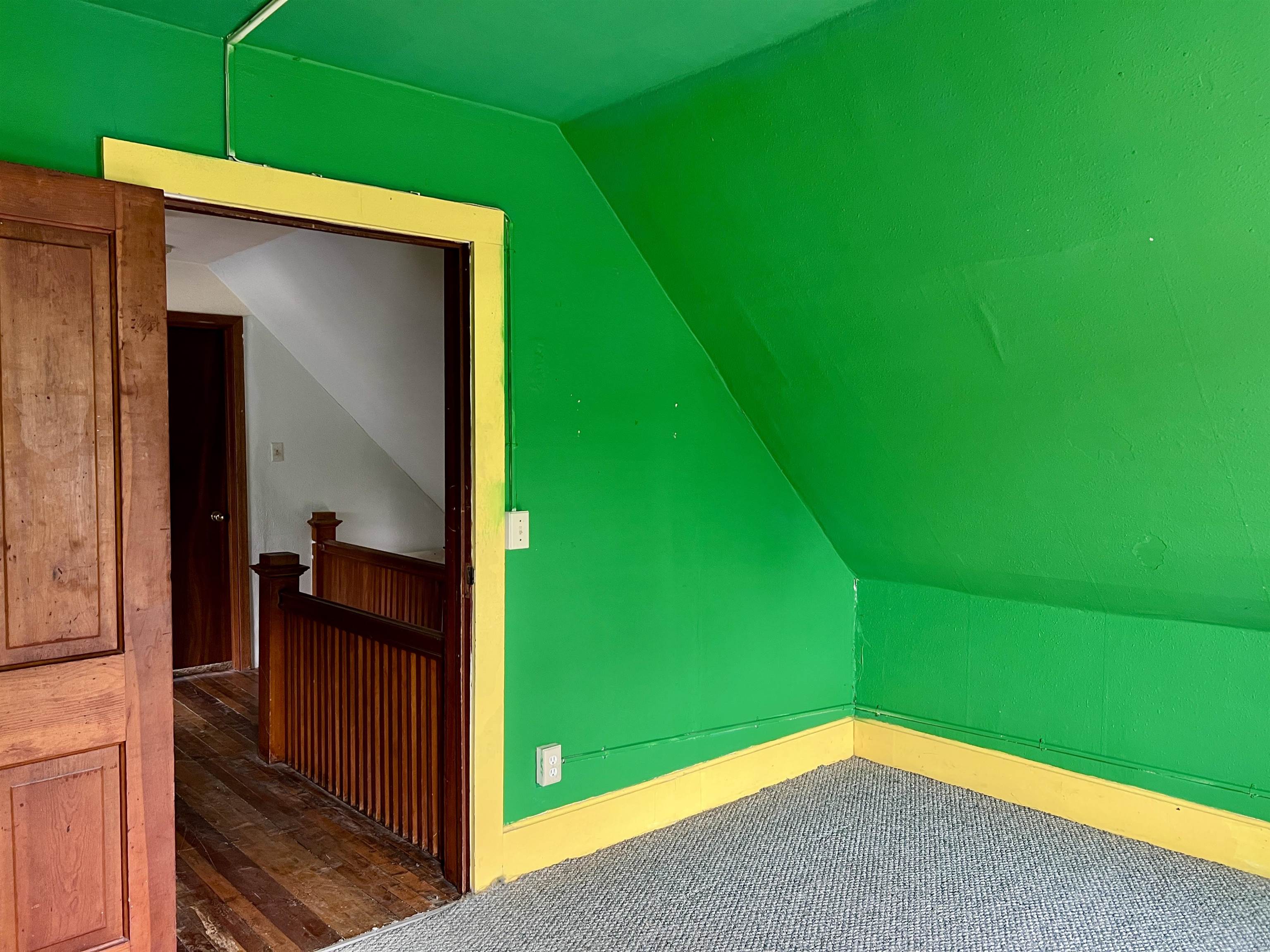400 Genesee Street Property Photo 30
