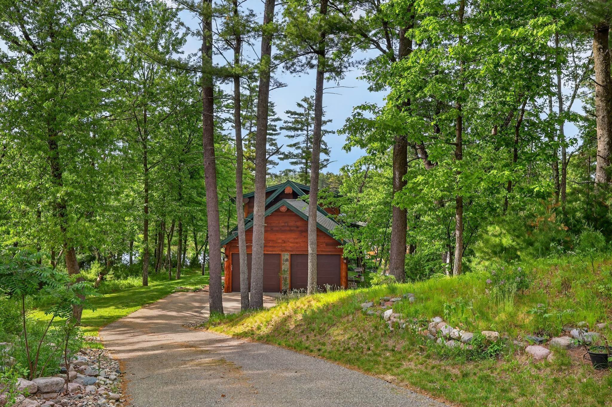 1731 South Bluff Trail Property Photo 56