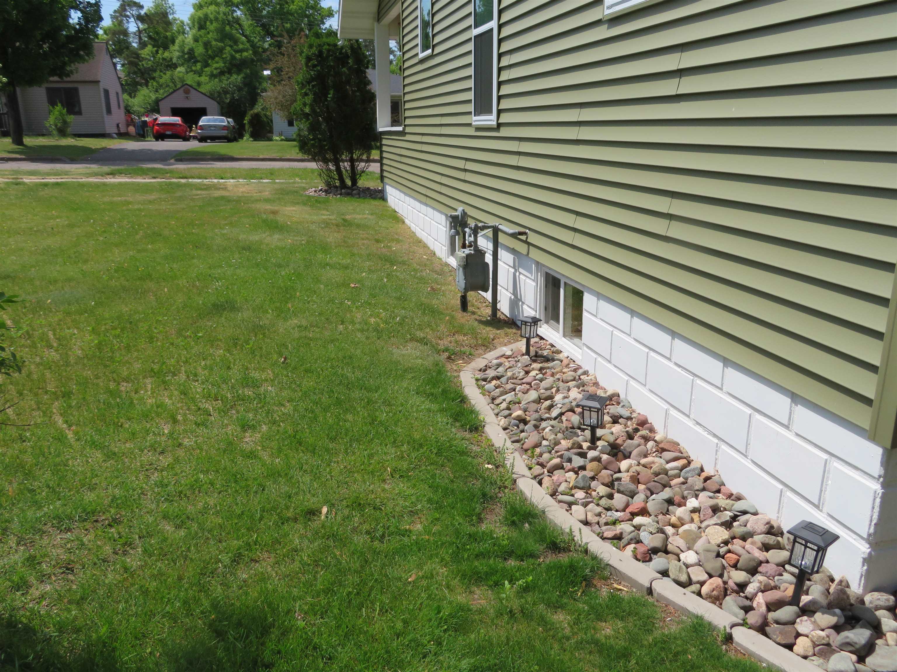 1208 E 9th Street Property Photo 54
