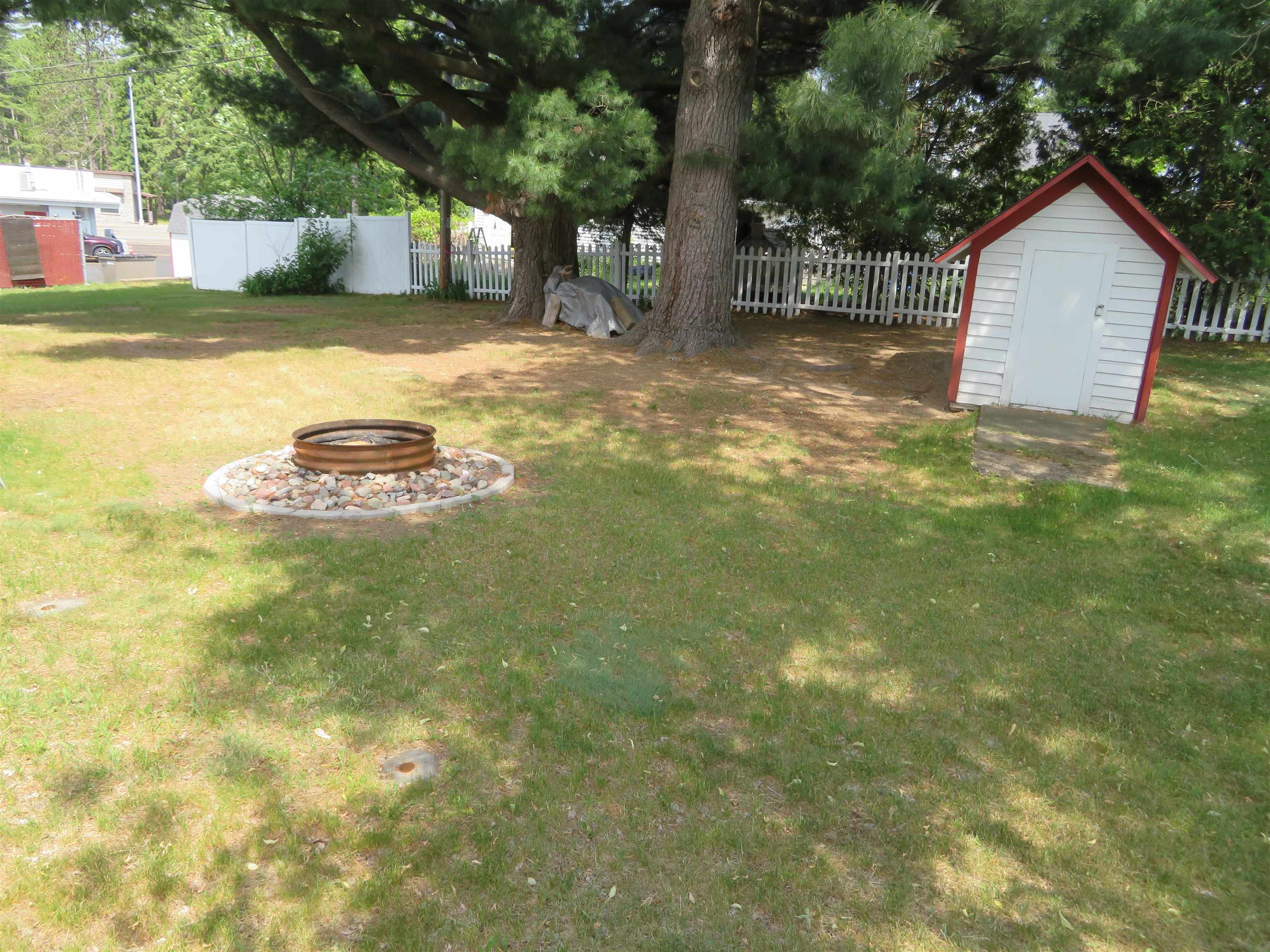 1208 E 9th Street Property Photo 56