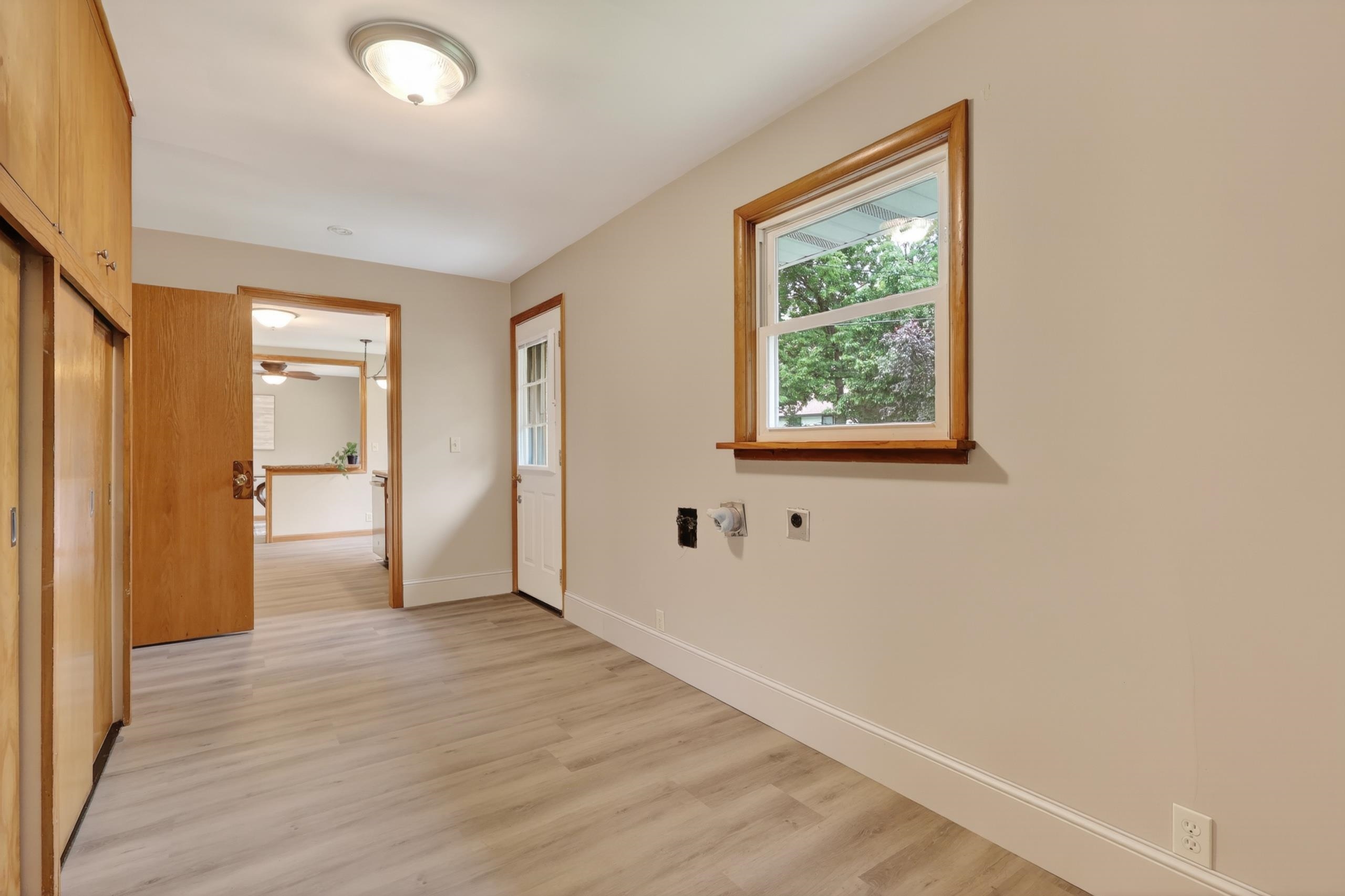 640 Avon Street Property Photo 18