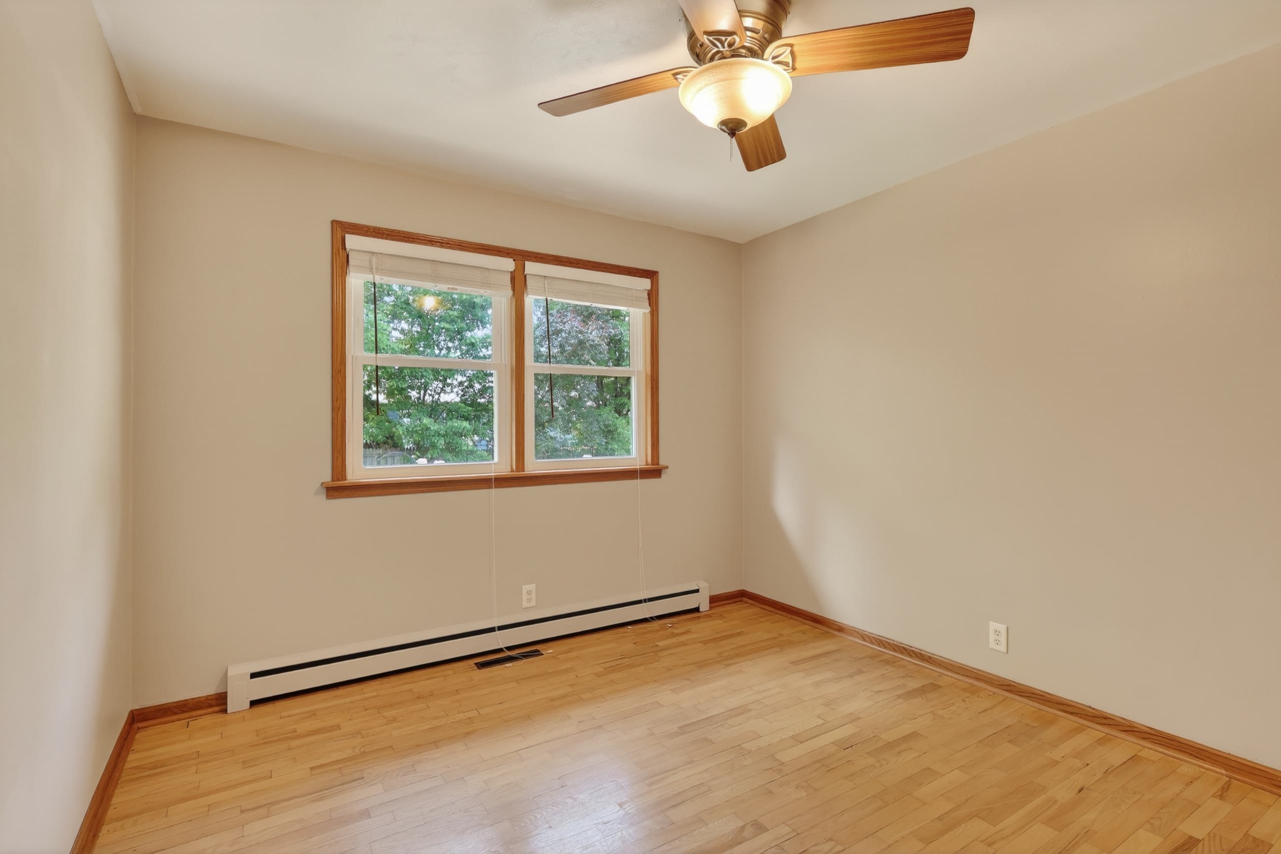 640 Avon Street Property Photo 31