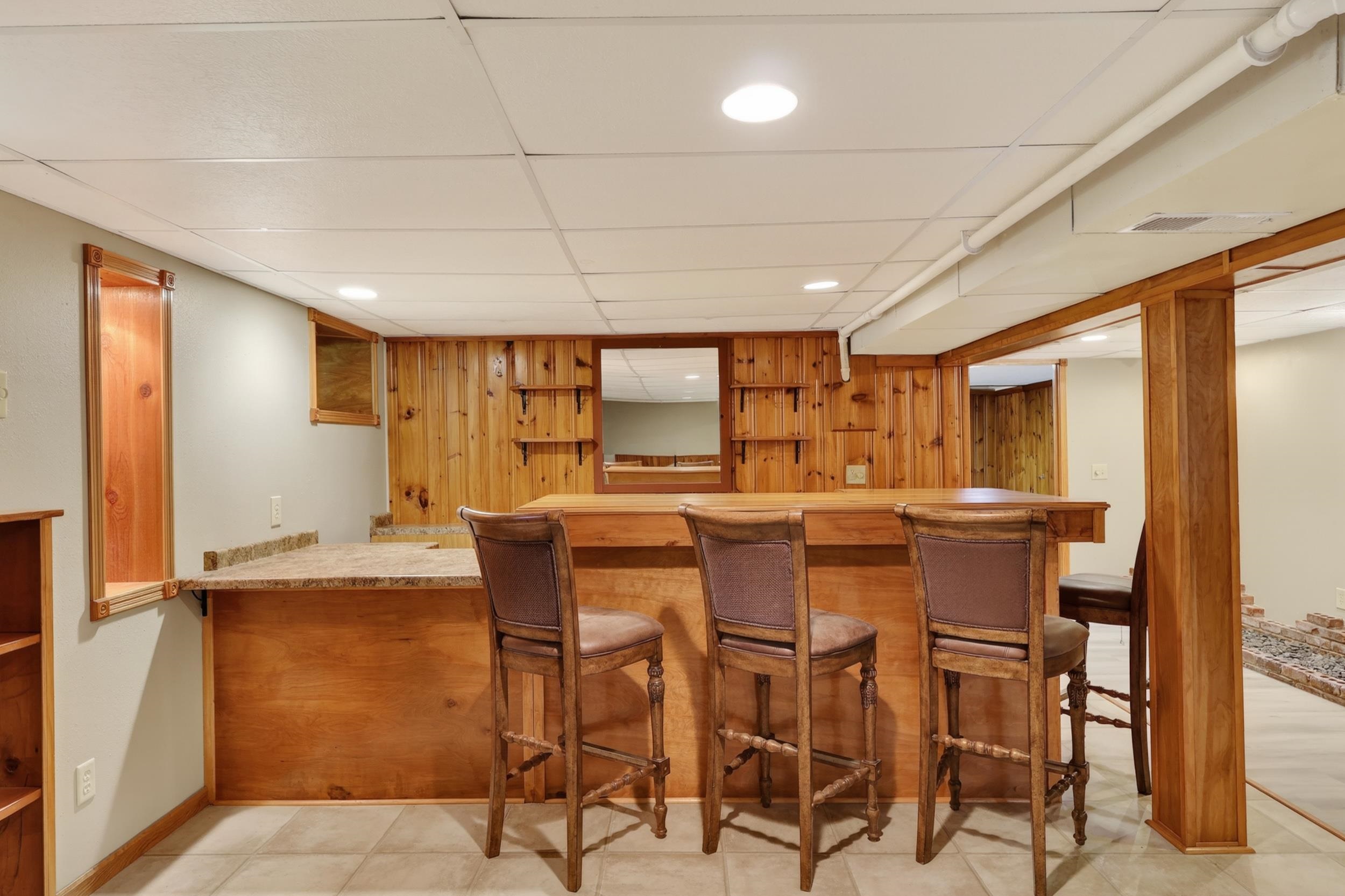 640 Avon Street Property Photo 45
