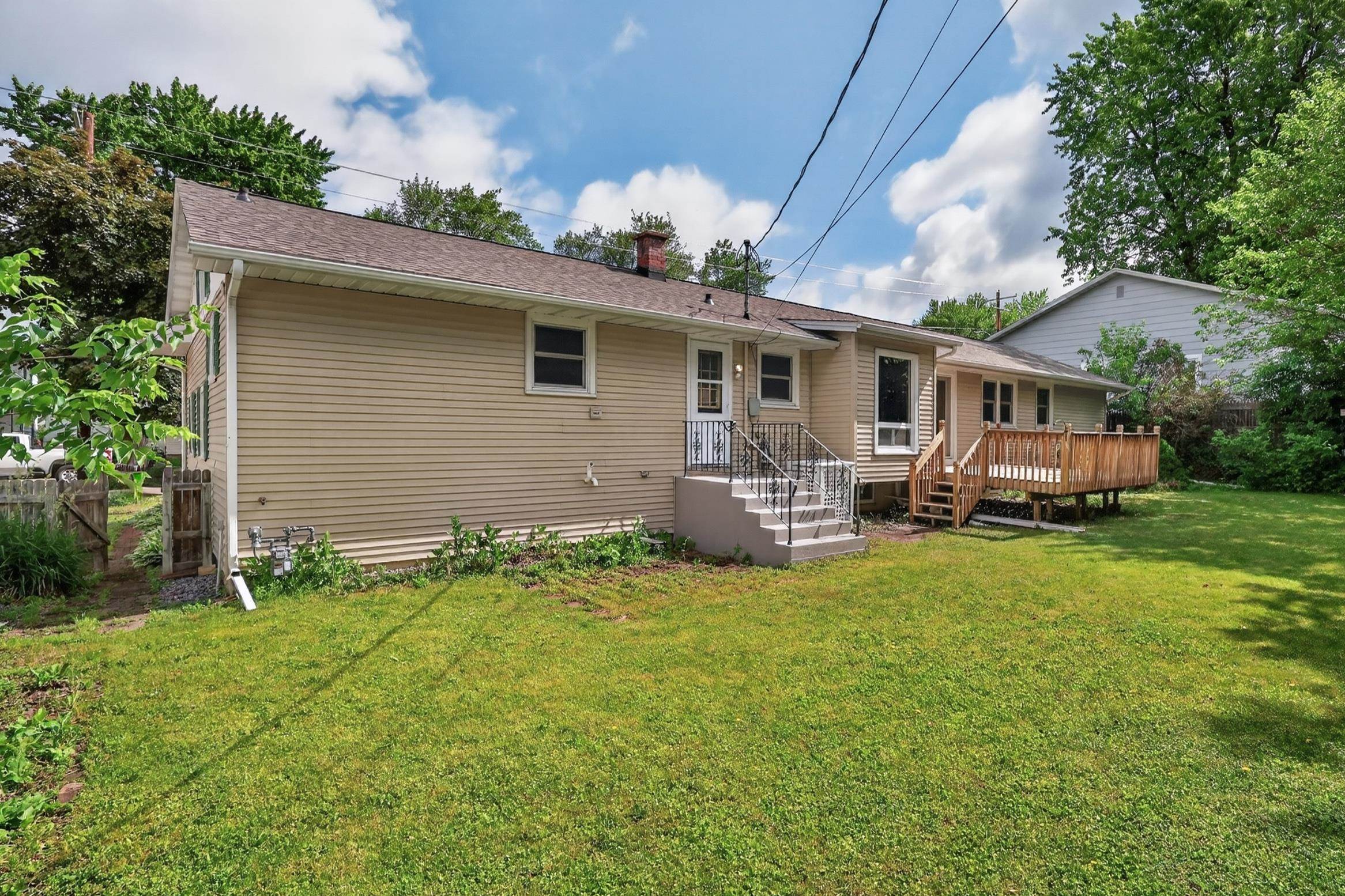 640 Avon Street Property Photo 51