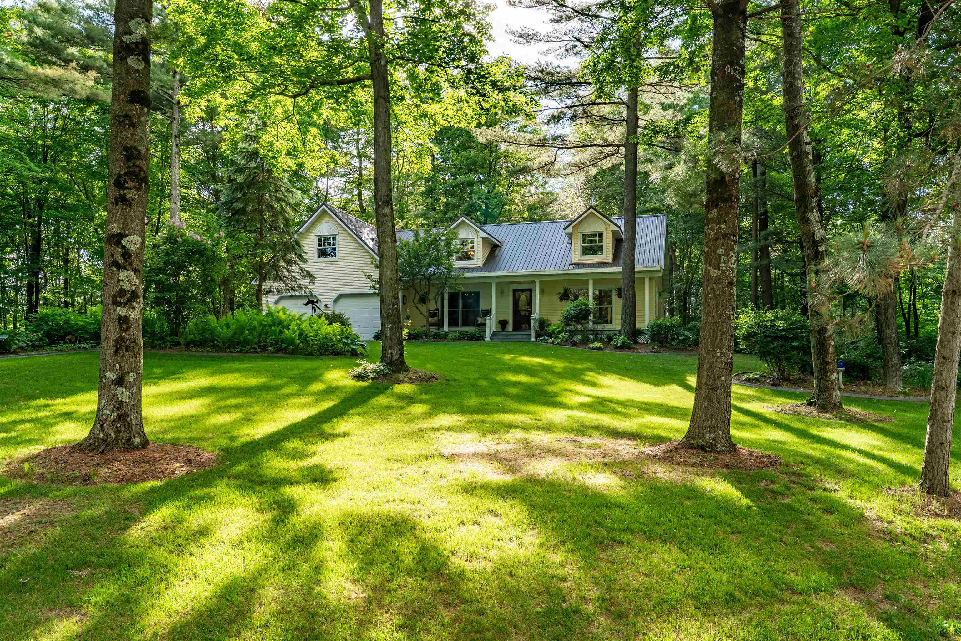 202612 Dubay Drive Property Photo 1