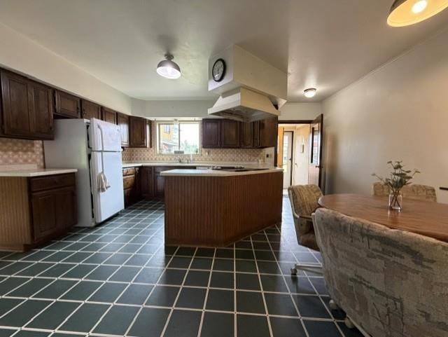 402 Granite Ridge Road West Property Photo 4