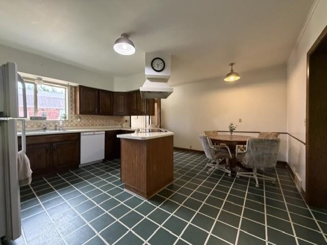 402 Granite Ridge Road West Property Photo 7