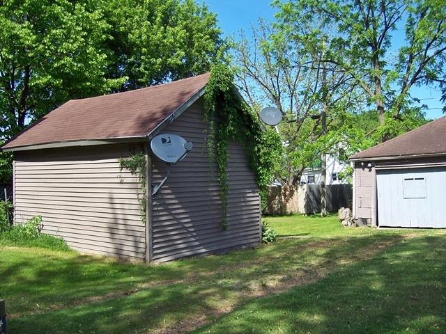 208 S West Street Property Photo 22