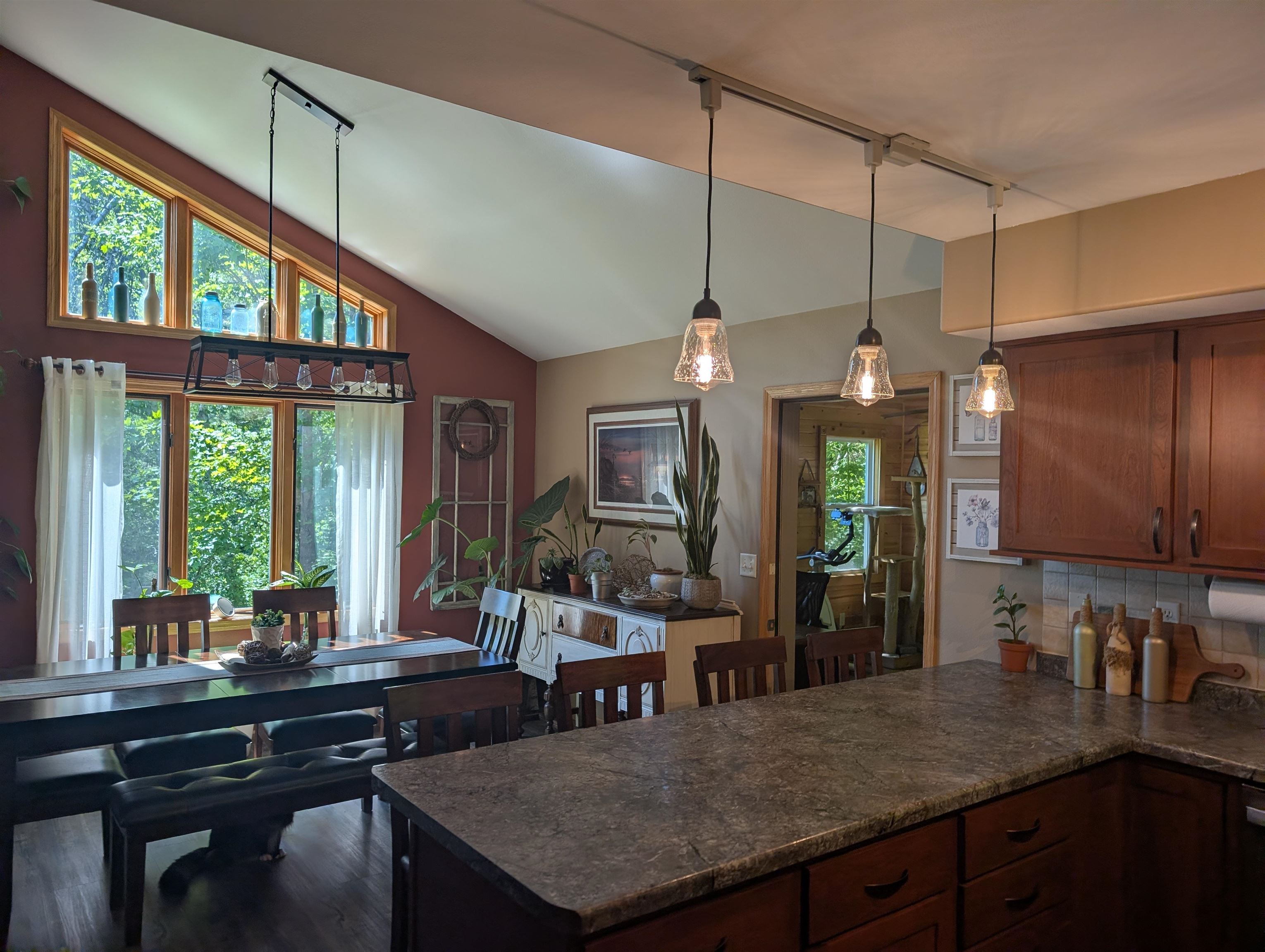 222814 Hidden Valley Road Property Photo 6