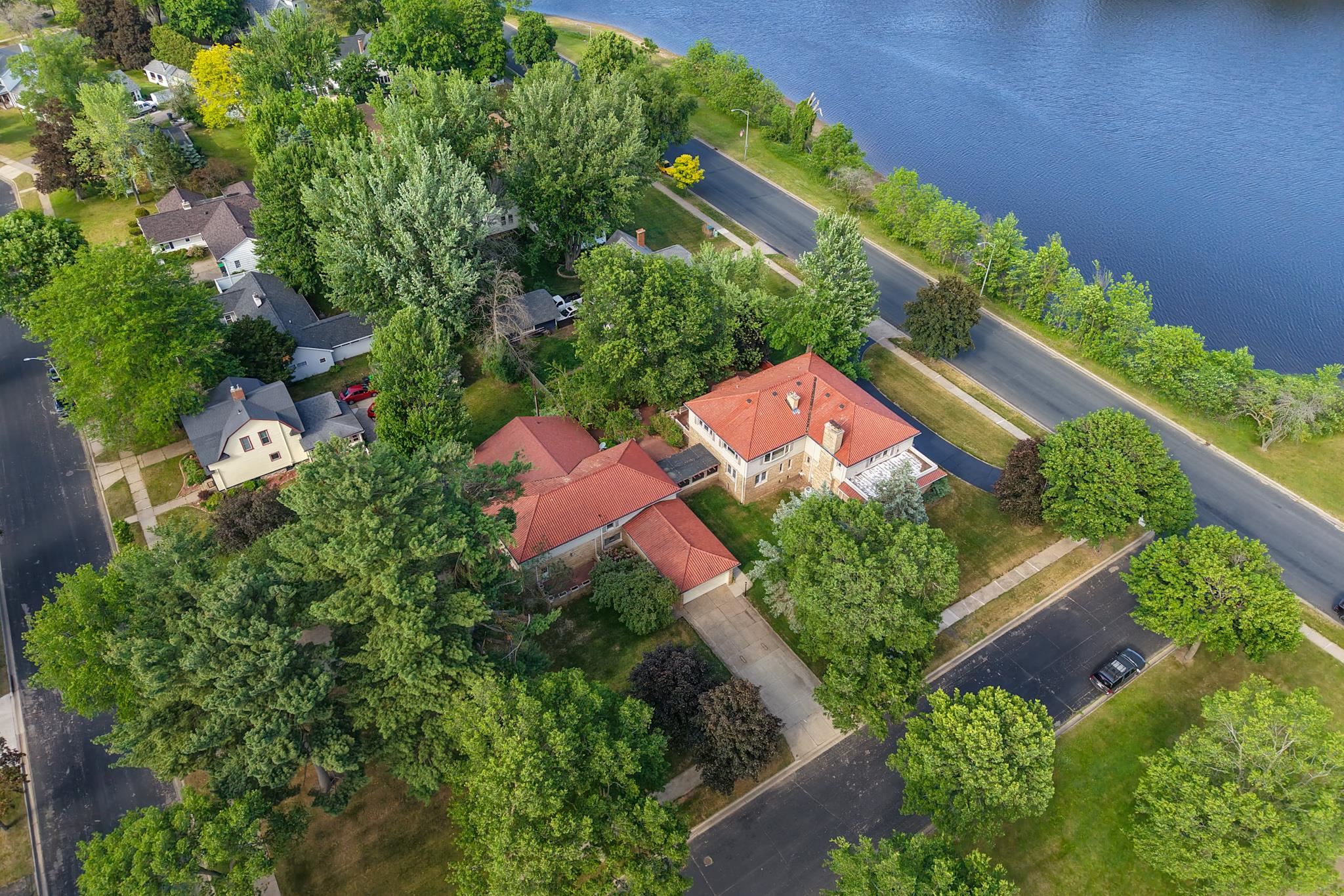 311 Wisconsin River Drive Property Photo 52