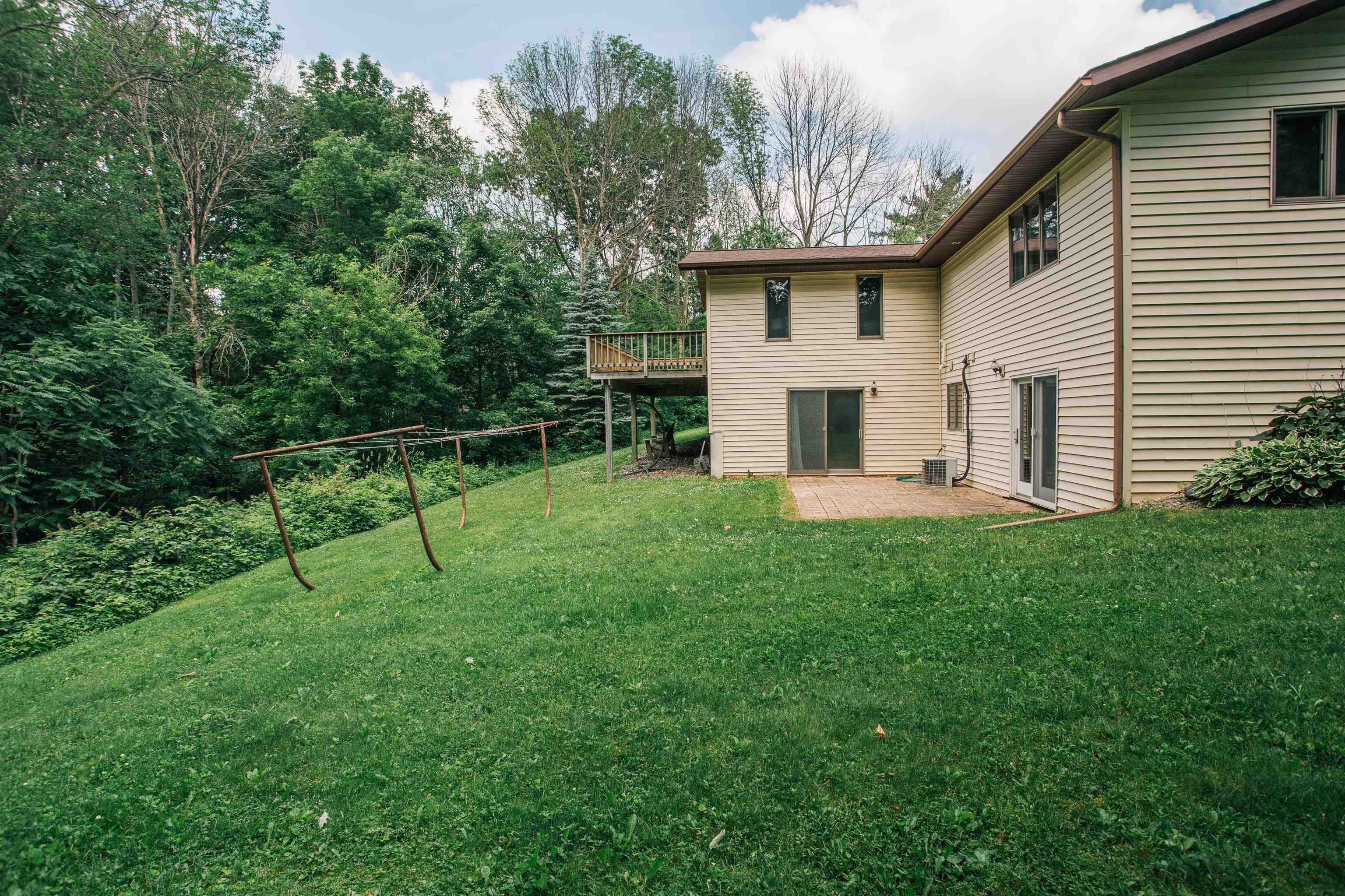 W6833 Ridge Road Property Photo 4
