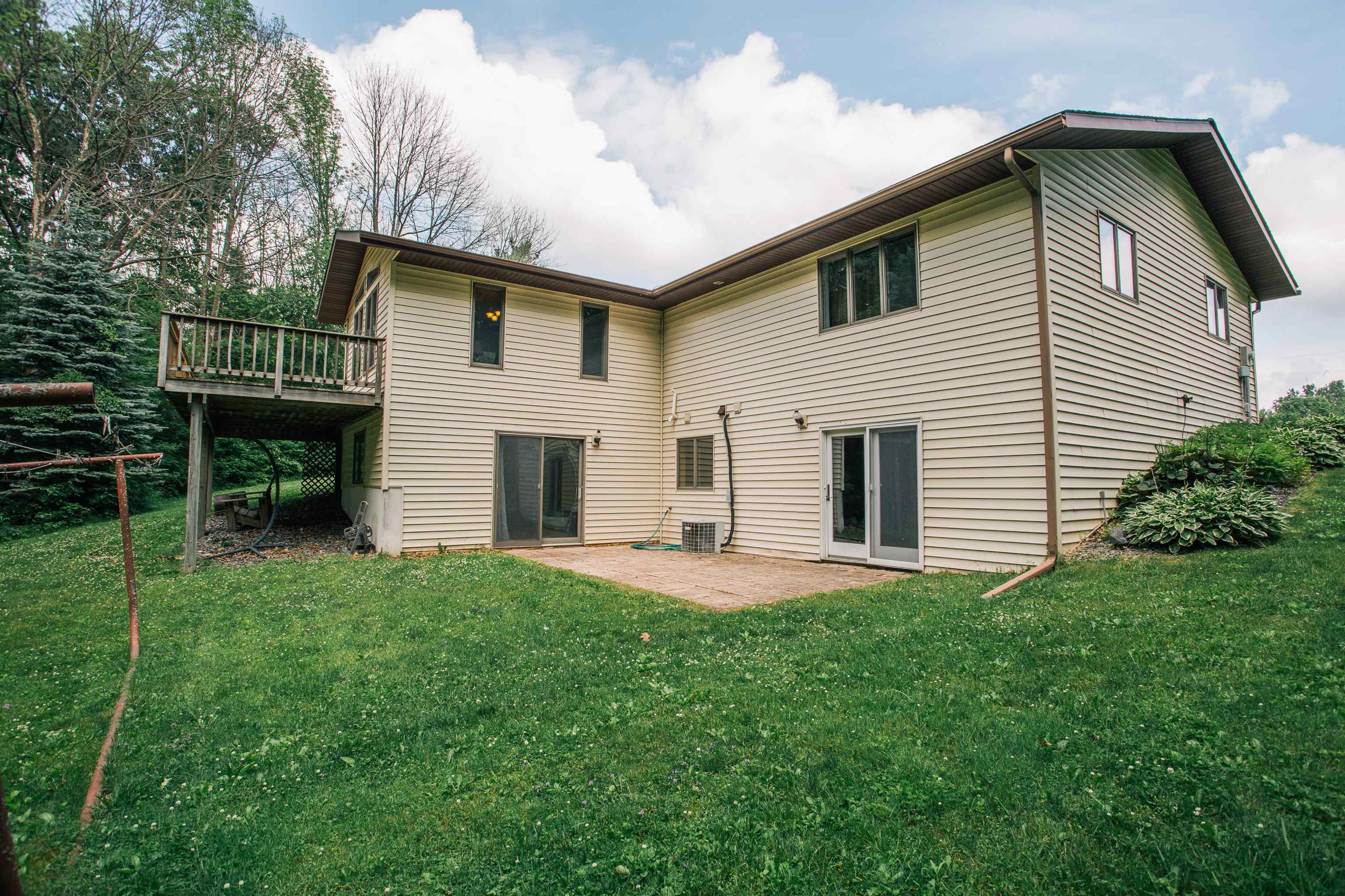 W6833 Ridge Road Property Photo 5