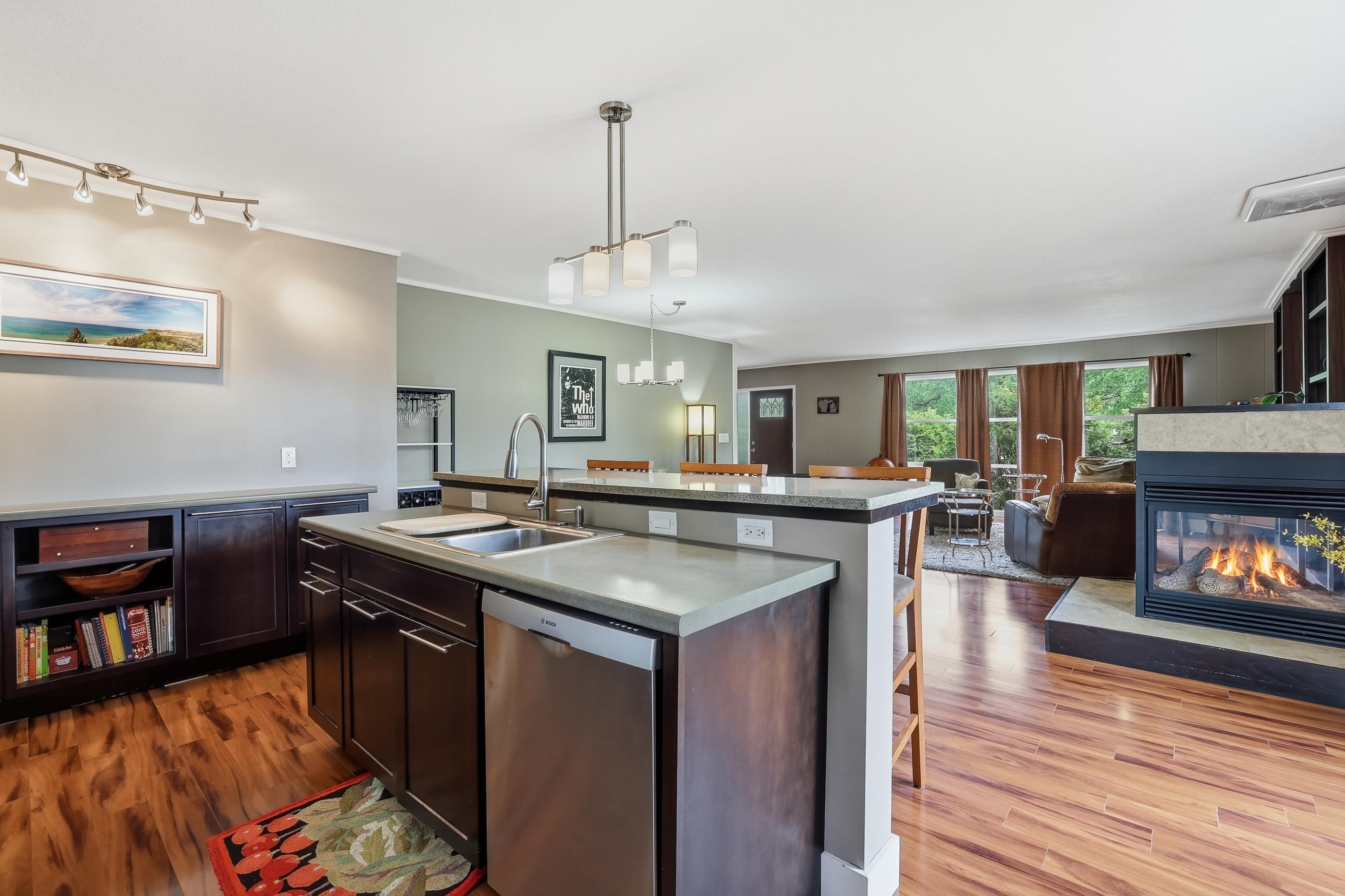 1024 Sunset Boulevard Property Photo 24