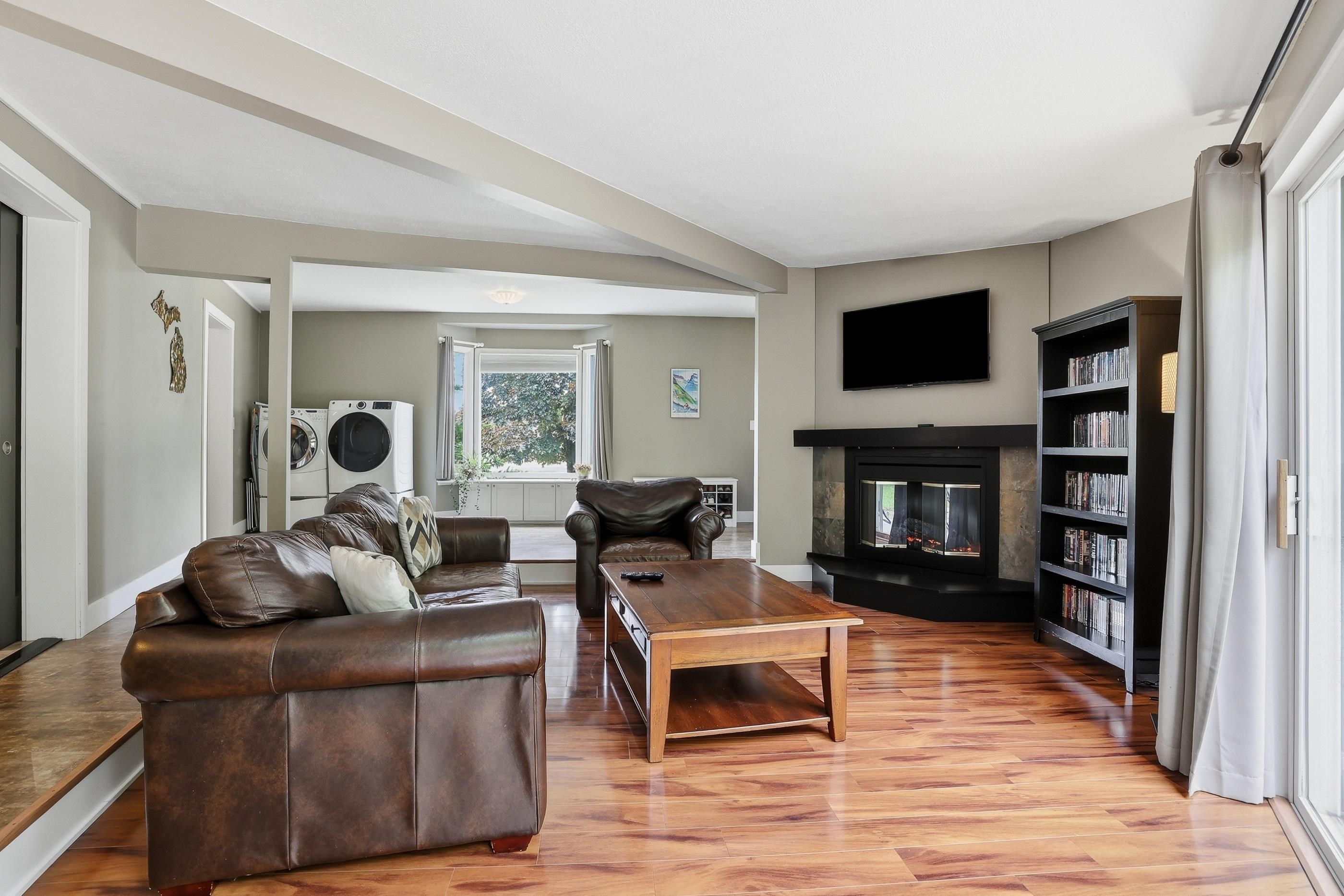 1024 Sunset Boulevard Property Photo 28