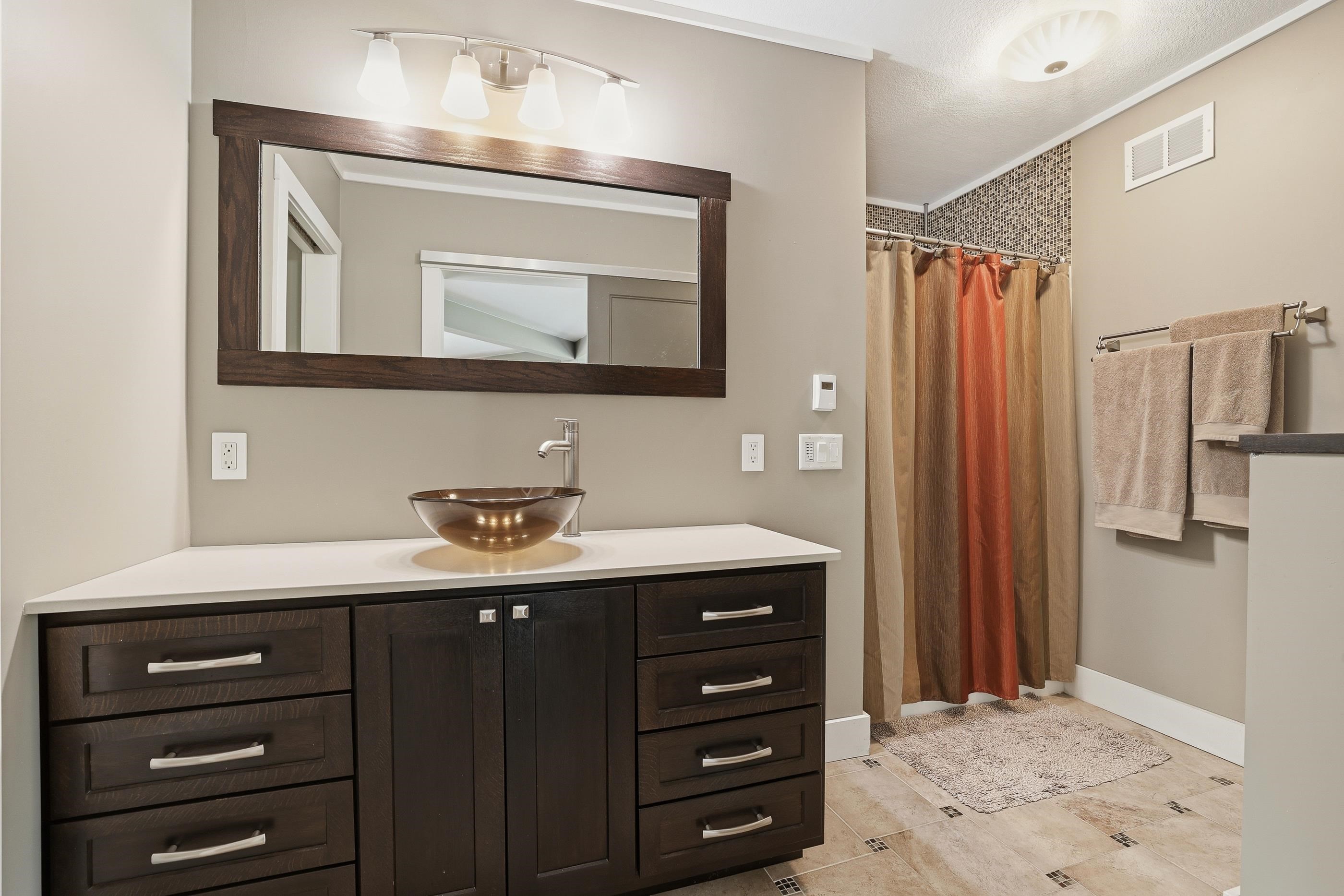 1024 Sunset Boulevard Property Photo 35