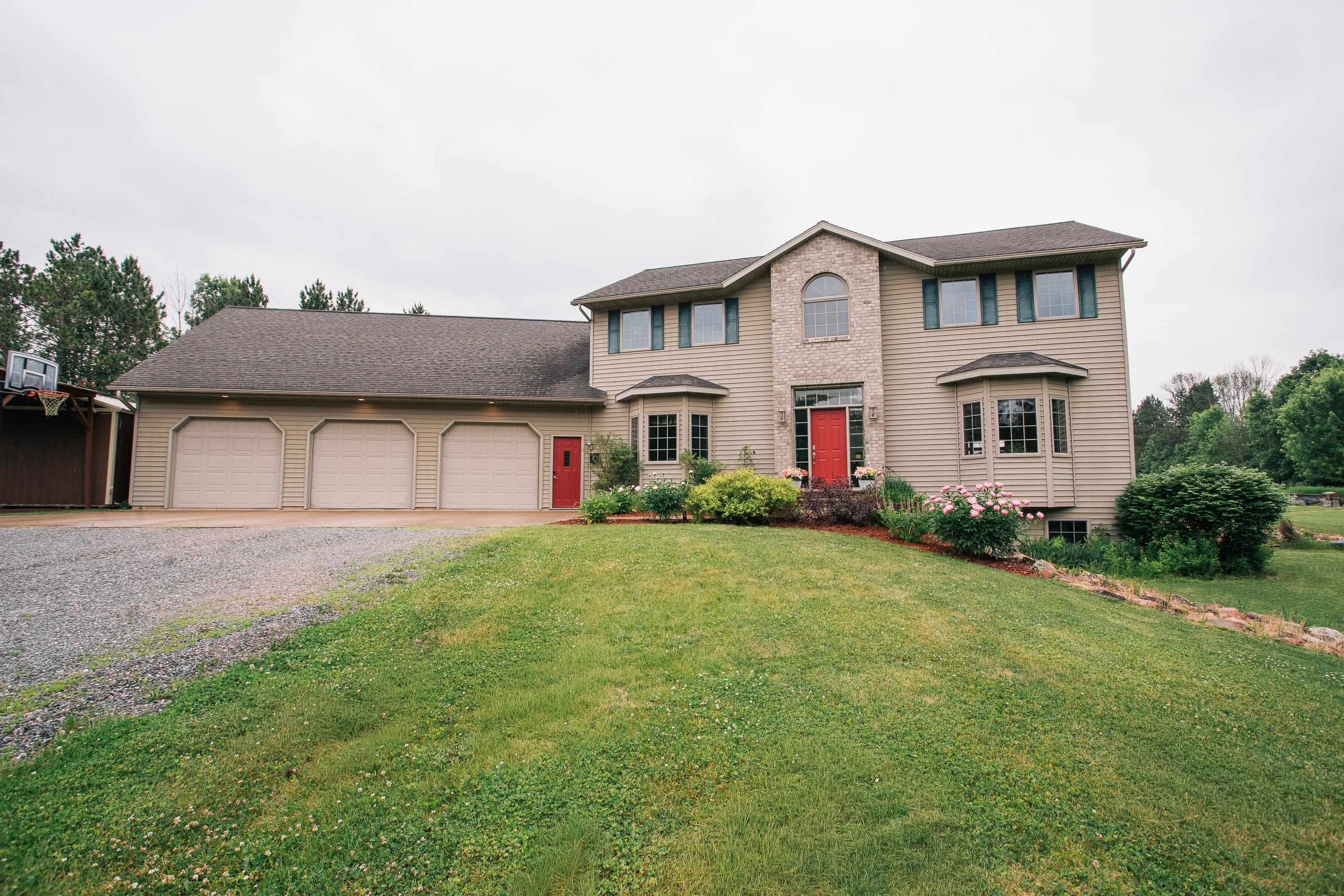 W5798 ROLLING HILLS DRIVE Property Photo 1