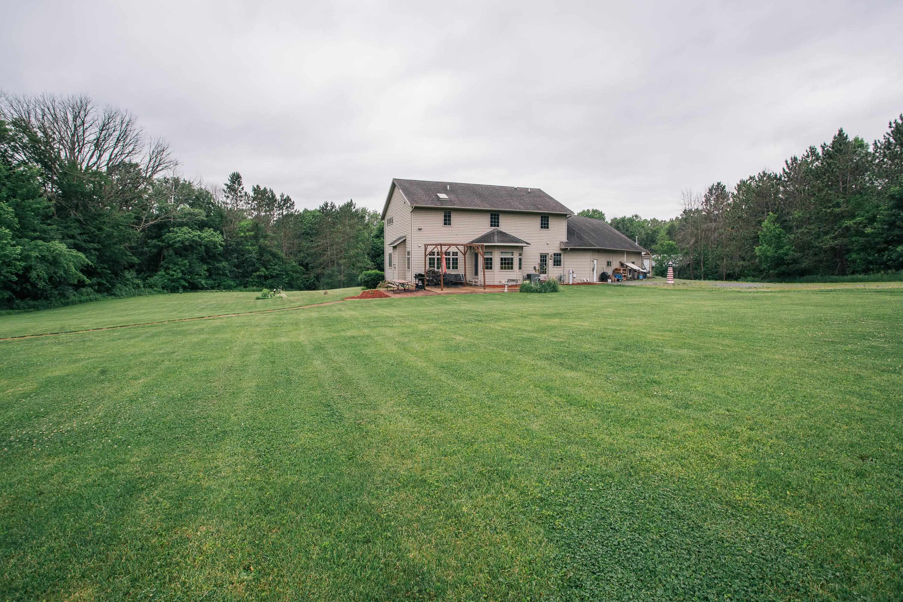 W5798 Rolling Hills Drive Property Photo 5