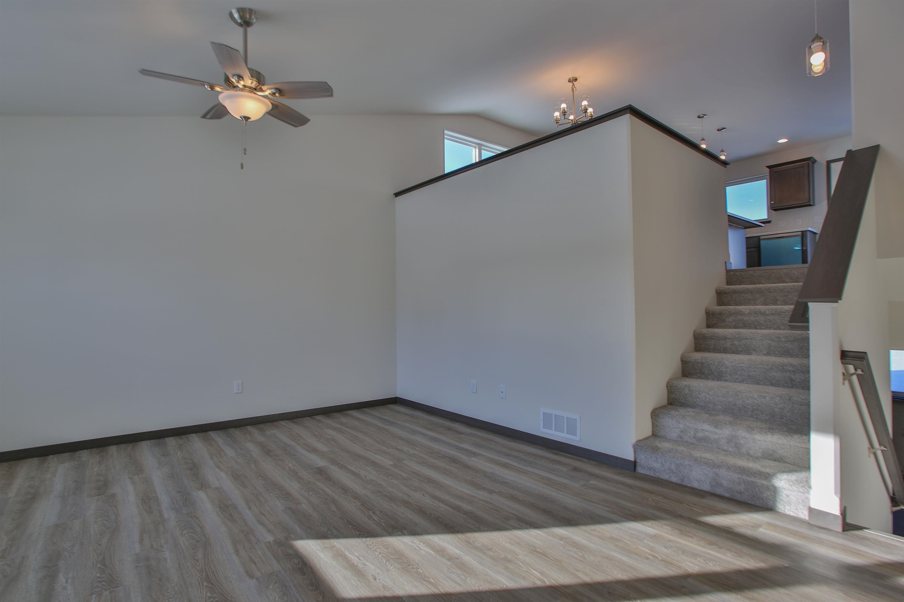 5596 Forest Creek Road Property Photo 5