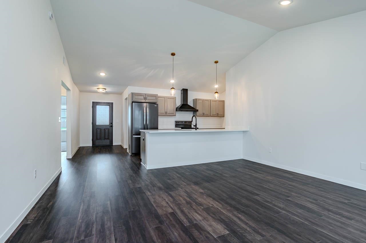 1398 Park Drive Property Photo 15