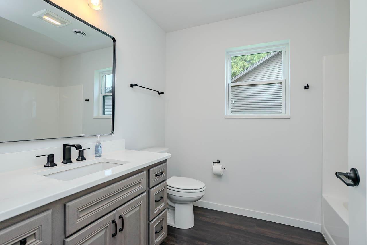 1398 Park Drive Property Photo 26