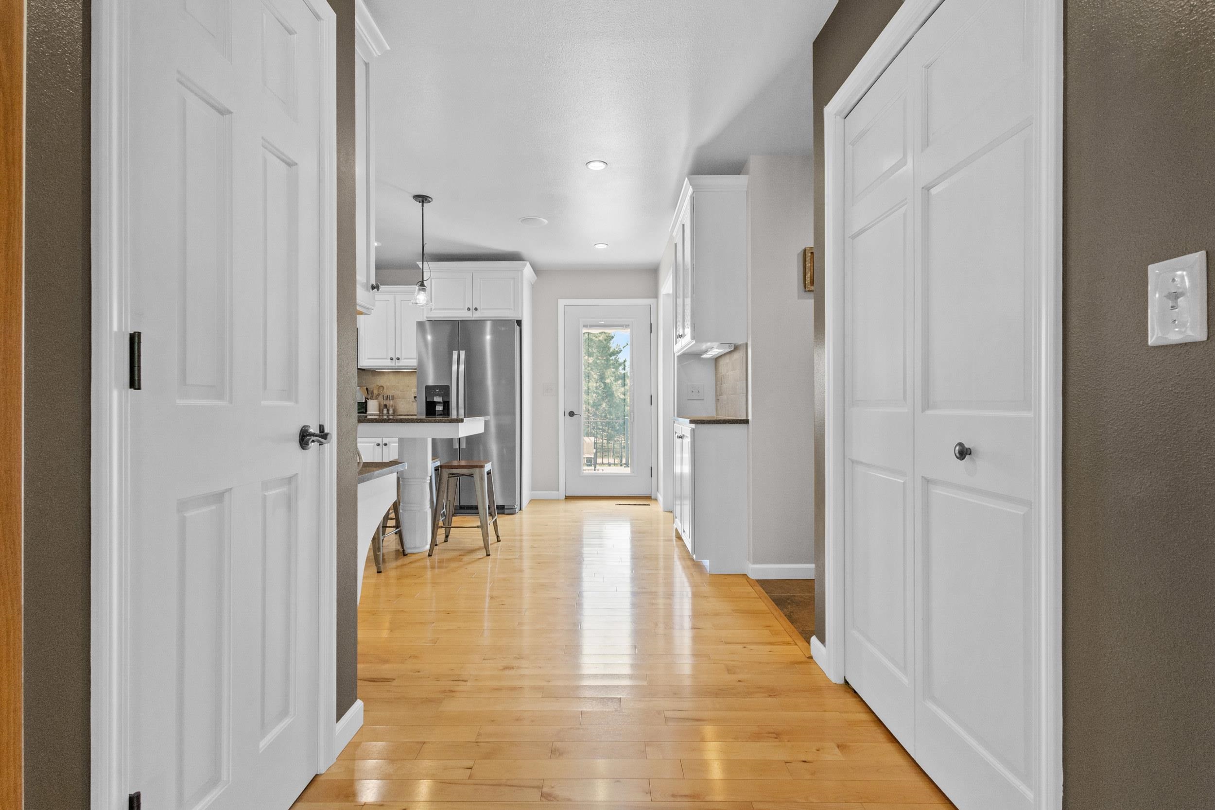 7691 Merryland Drive Property Photo 10