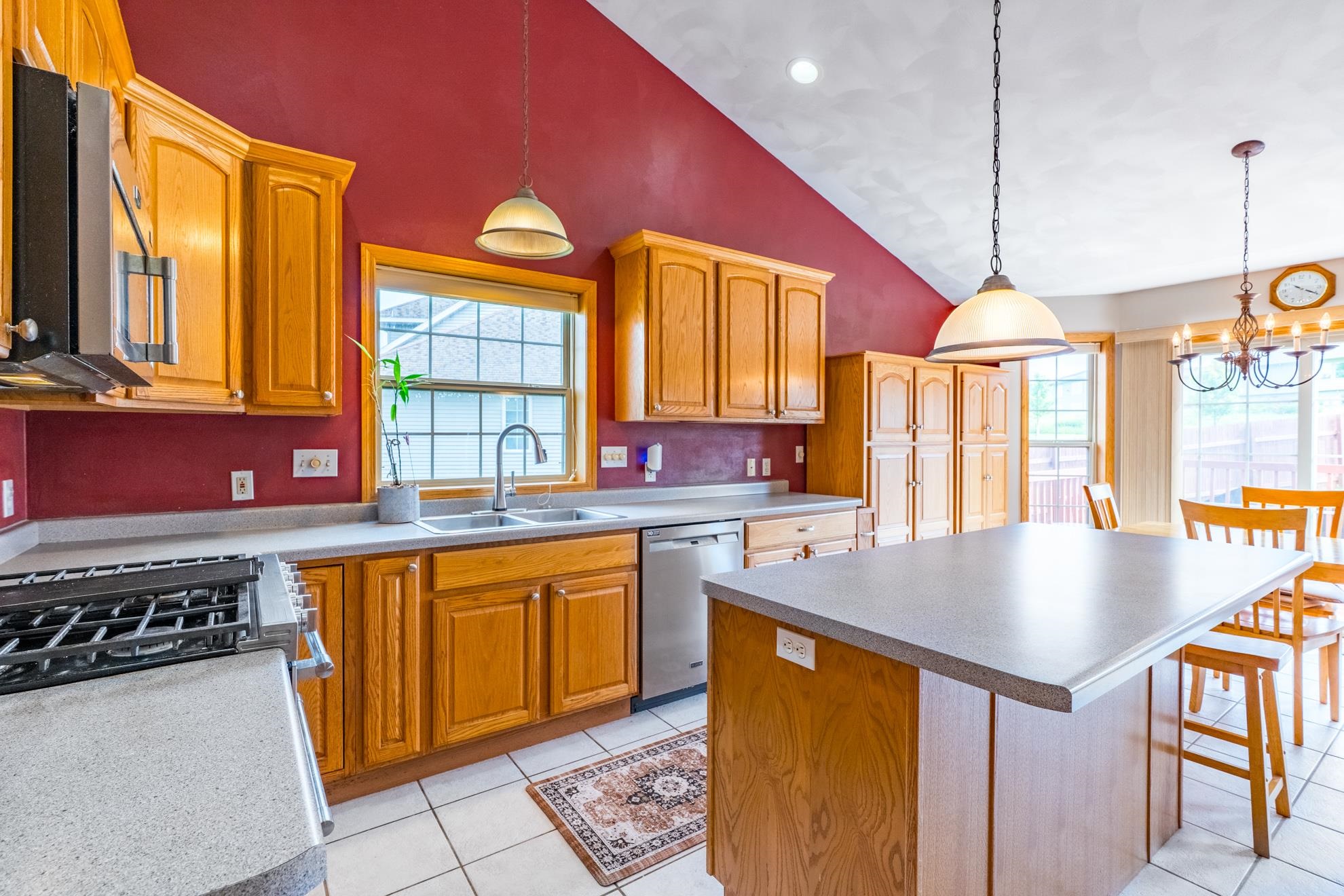 1430 Sumner Street Property Photo 18