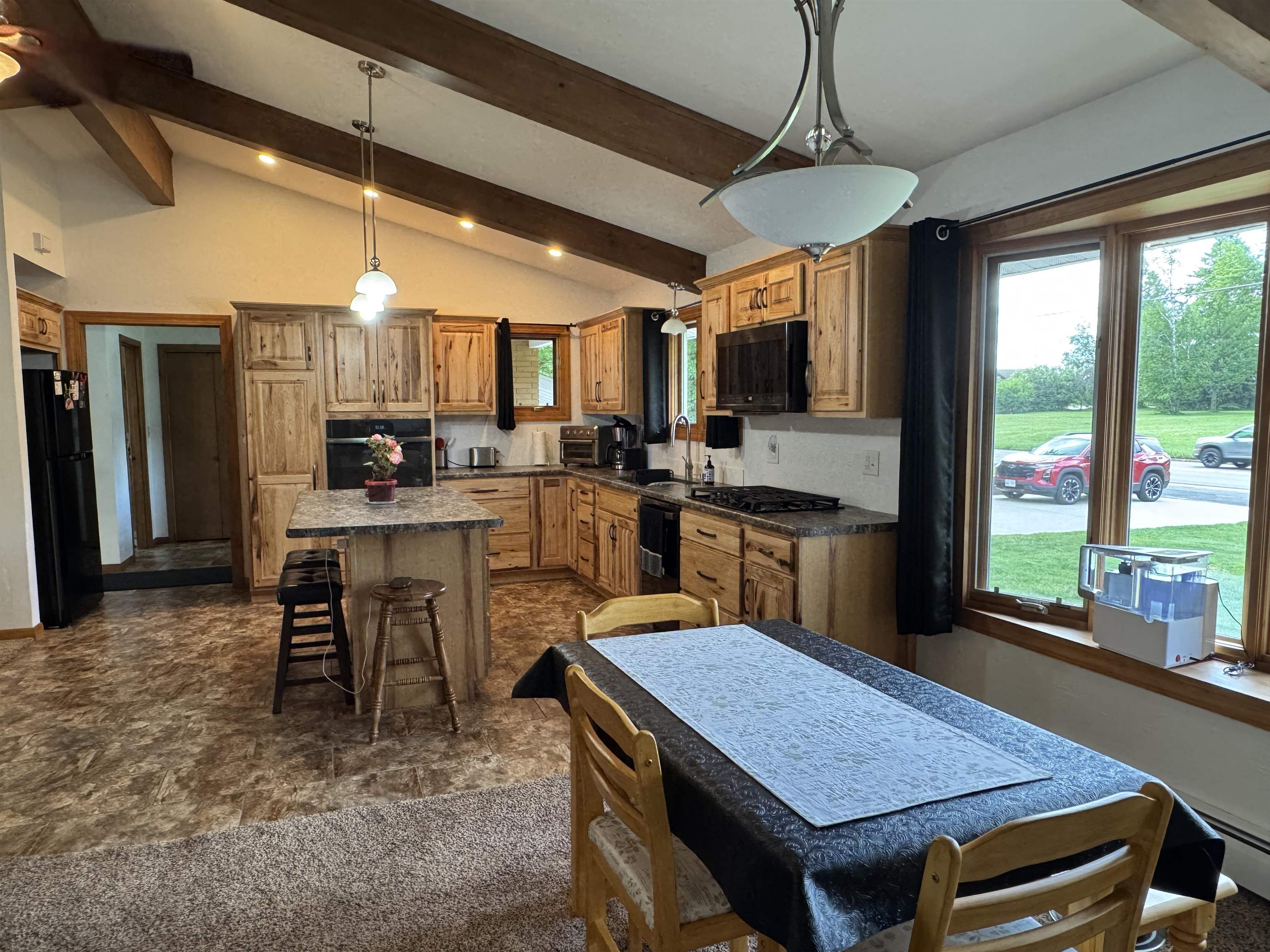 606 State Highway 86 Property Photo 10